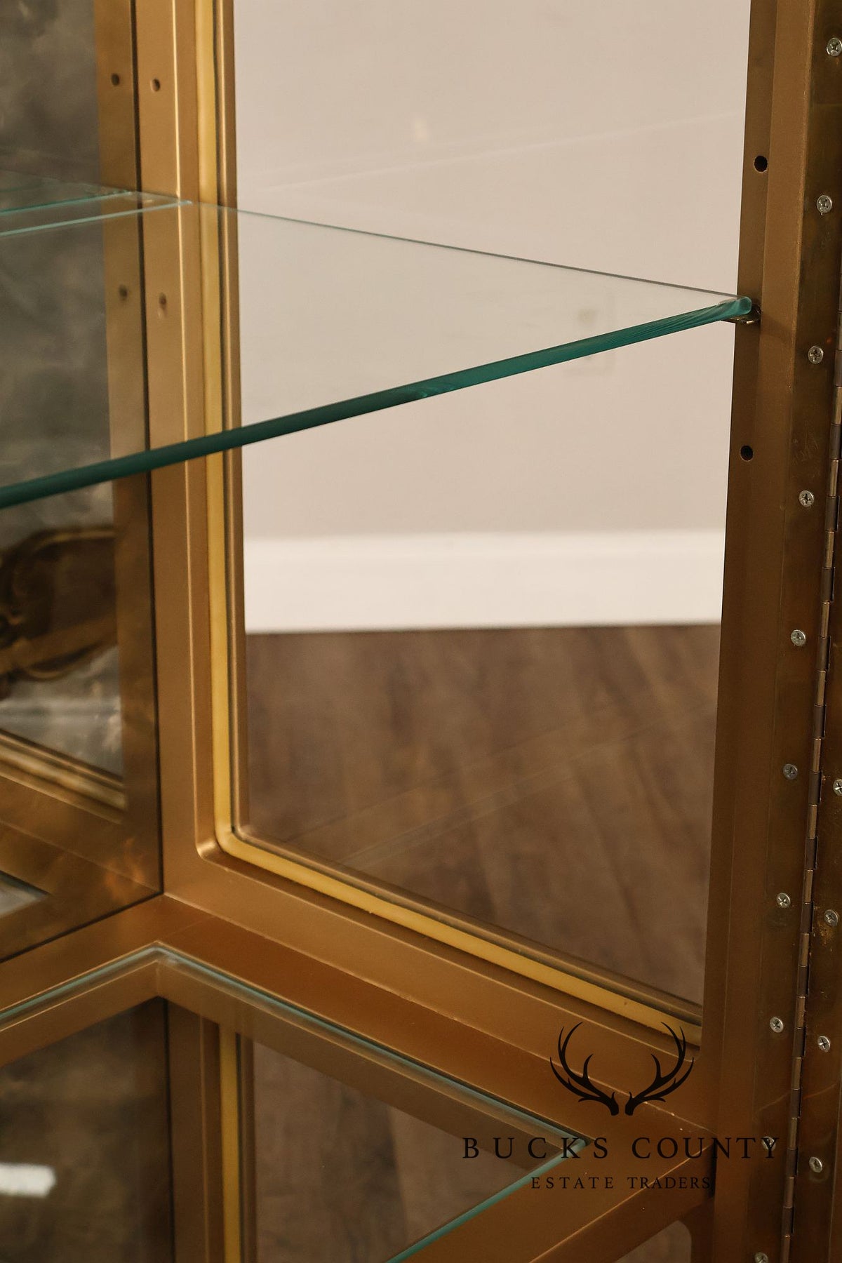 Mastercraft Mid Century Modern Brass And Glass Display Cabinet