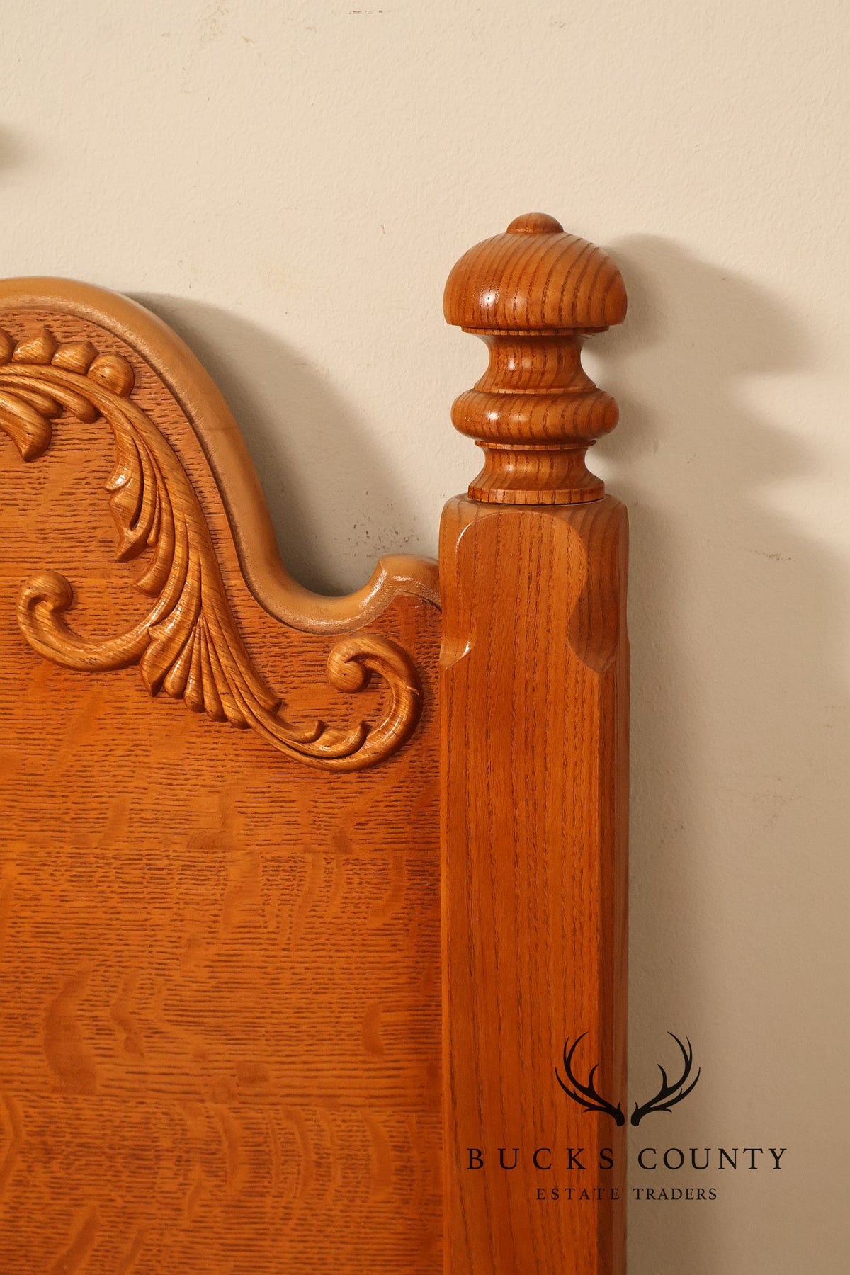 Lexington Furniture Victorian Revival Oak King Size Headboard