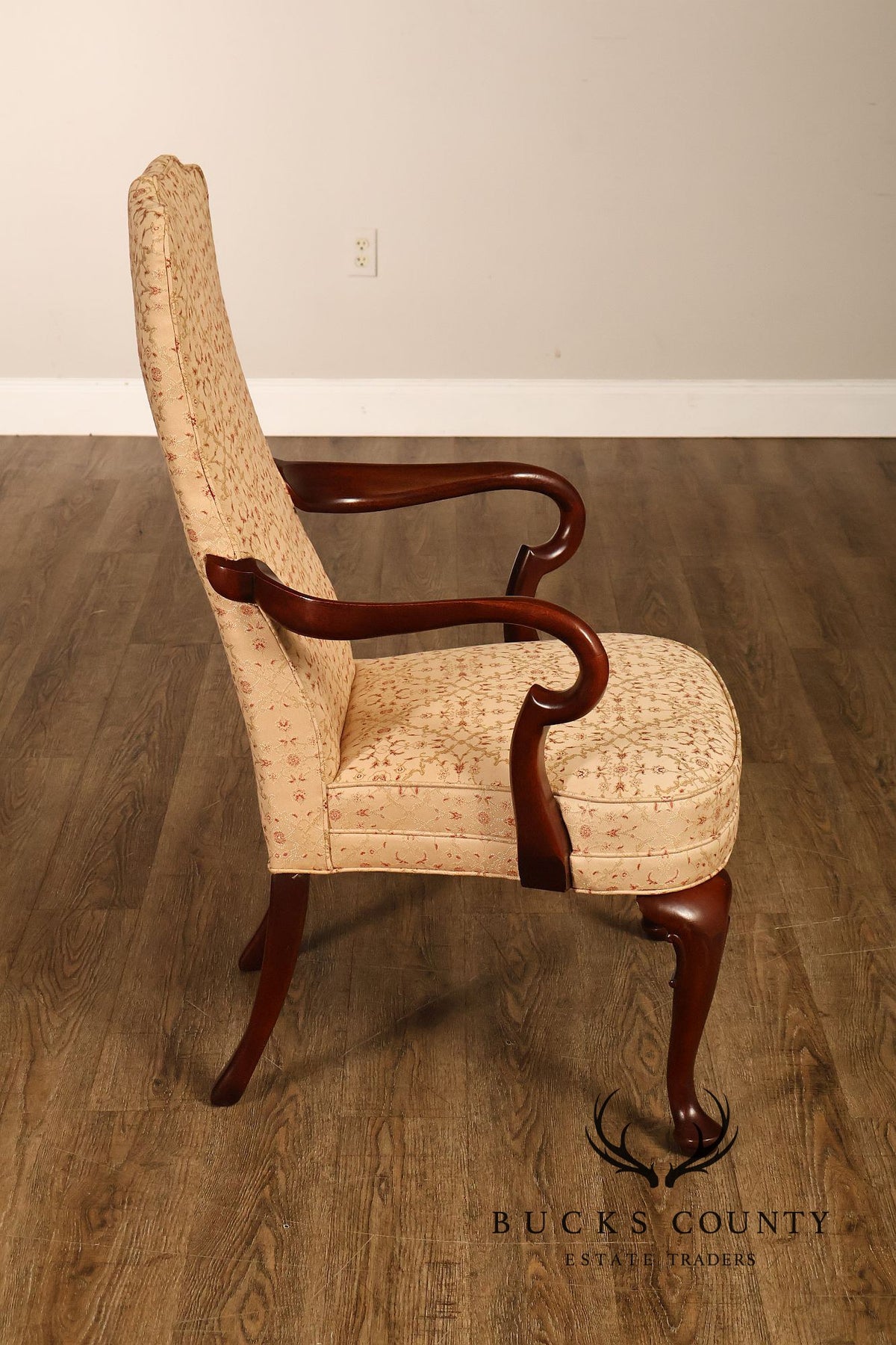 Hickory Chair Queen Anne Style Mahogany Armchair