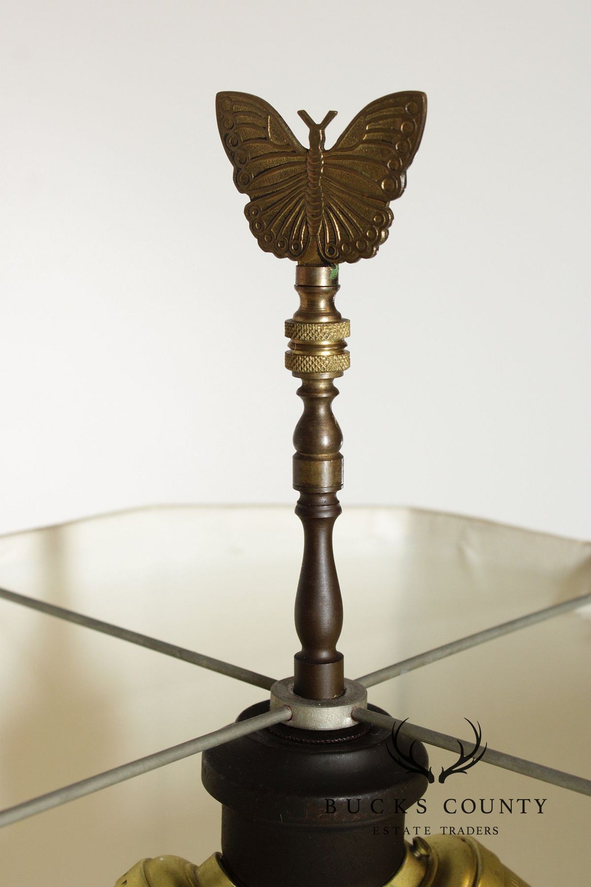Asian Style Vintage Glazed Porcelain Table Lamp