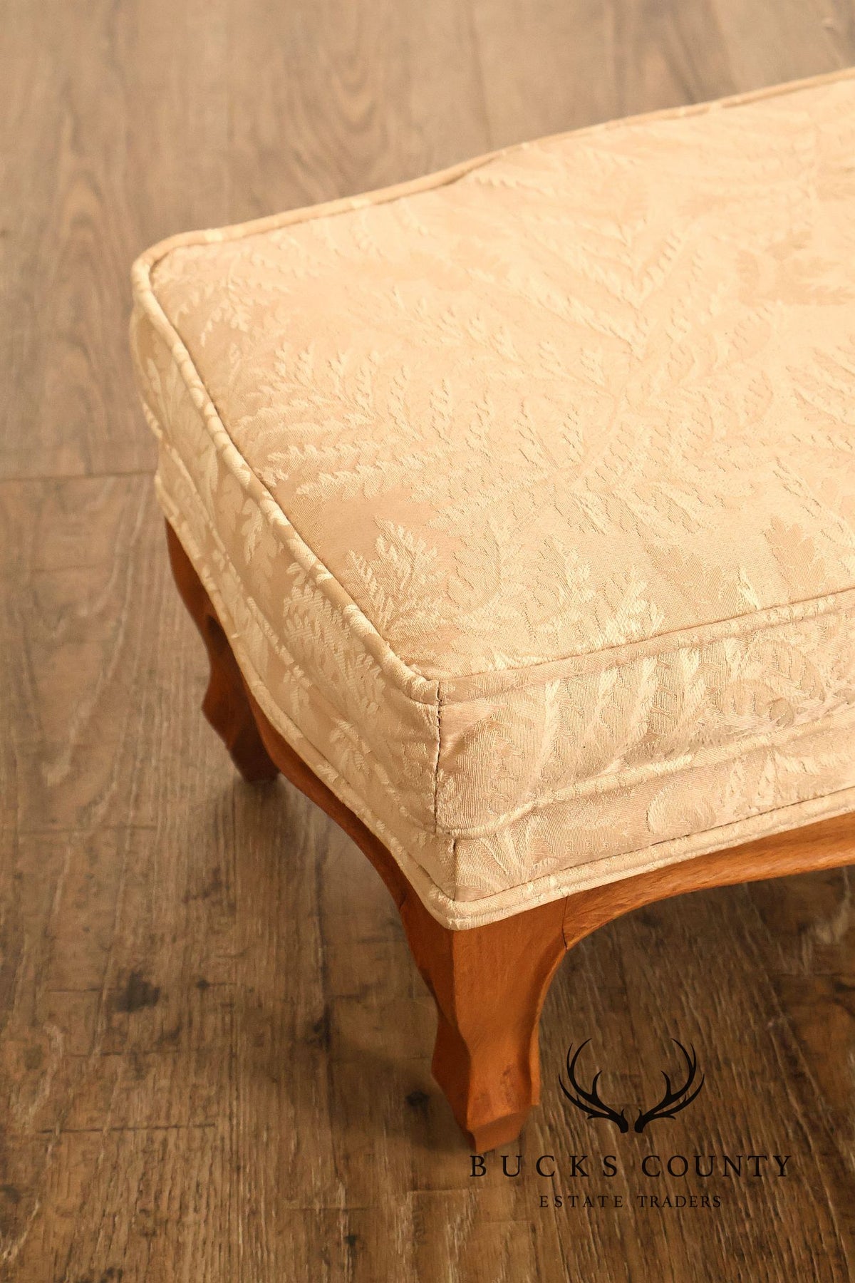 Ethan Allen French Country Style Small Foot Stool