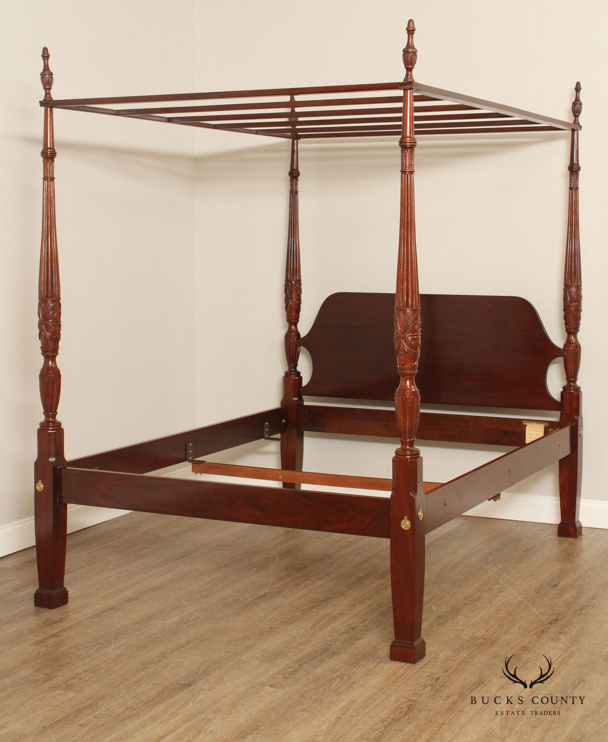 Councill Craftsmen Mahogany Rice Carved Queen Size Canopy Bed