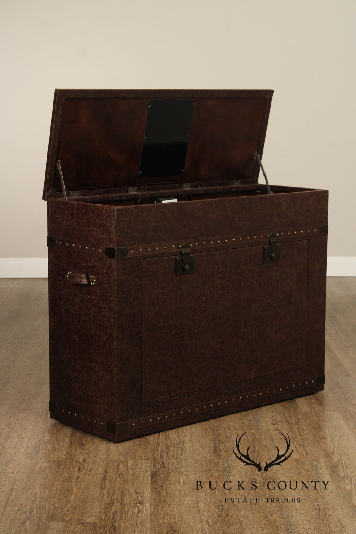 Touchstone 'Ellis' TV Lift Cabinet 'The Vintage Trunk Cabinet'