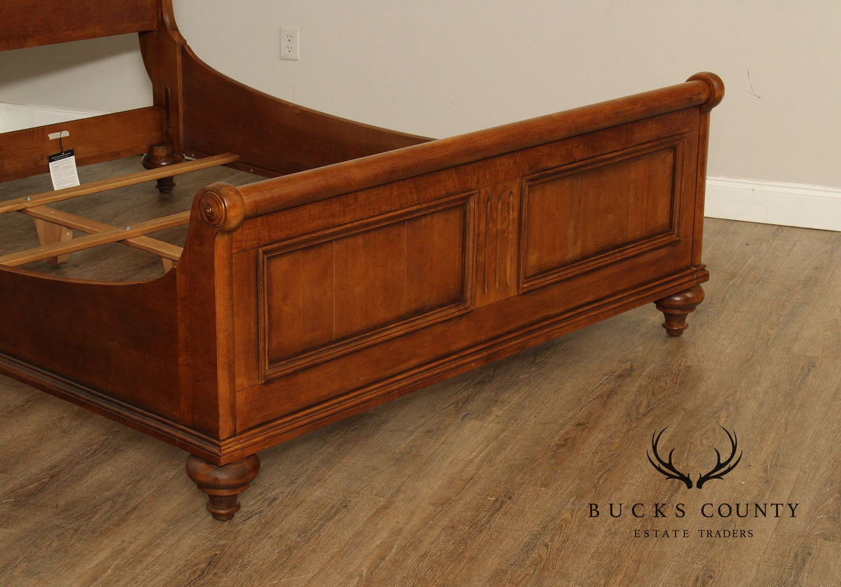 ETHAN ALLEN ‘NEW COUNTRY’ MAPLE QUEEN SLEIGH BED