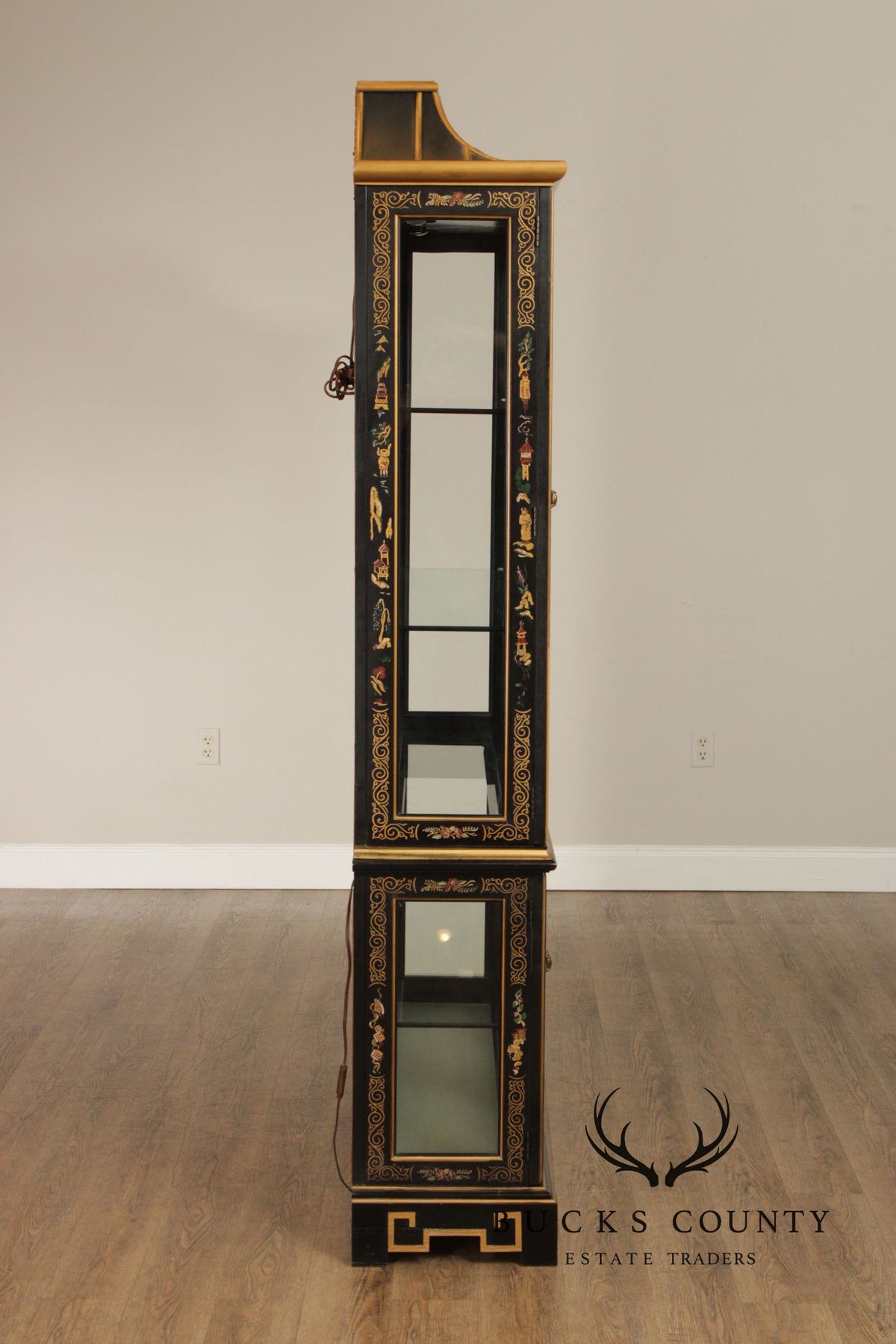 PULASKI FURNITURE CHINOISERIE PAGODA DISPLAY CABINET