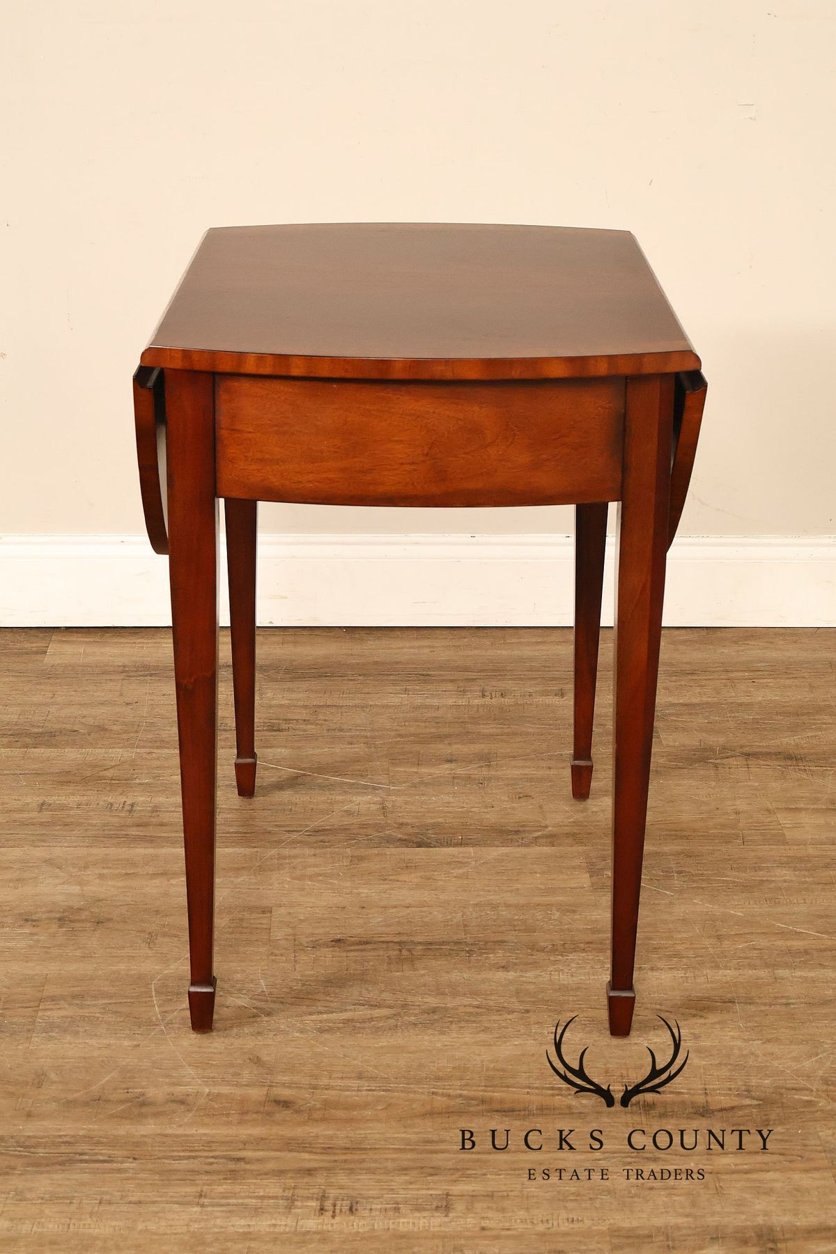 Ethan Allen Federal Style Mahogany Pembroke Table