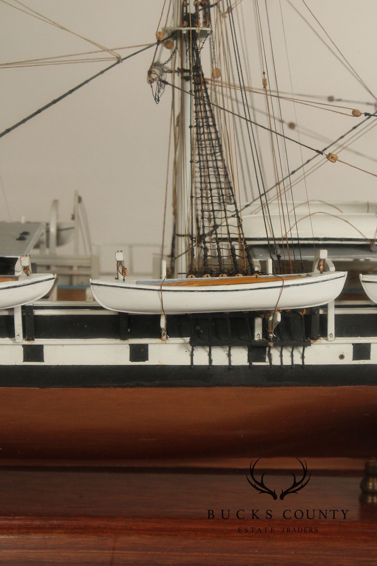 Charles W. Morgan 1841 Whaling Ship Wooden Model In Glass Display Case
