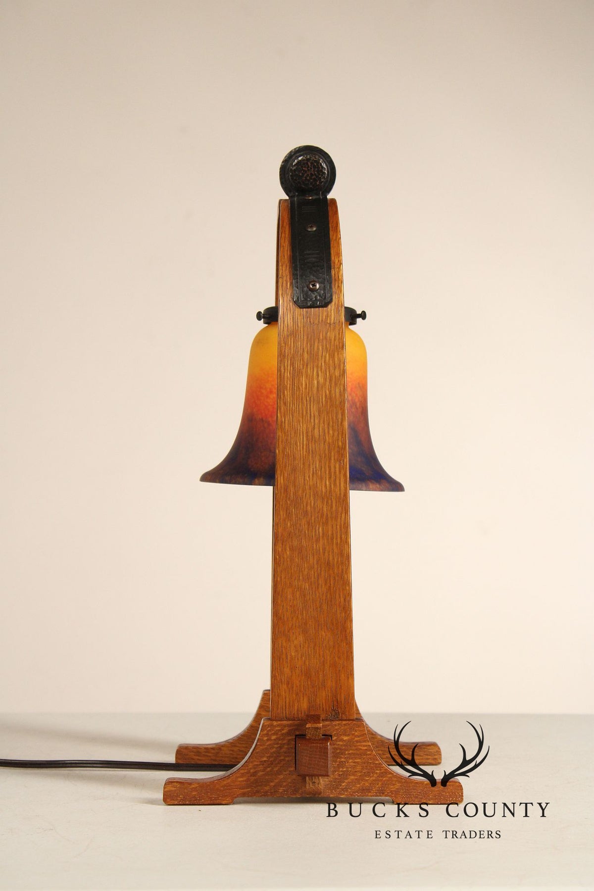 Stickley Mission Collection Oak Table Lamp With Art Glass Shade