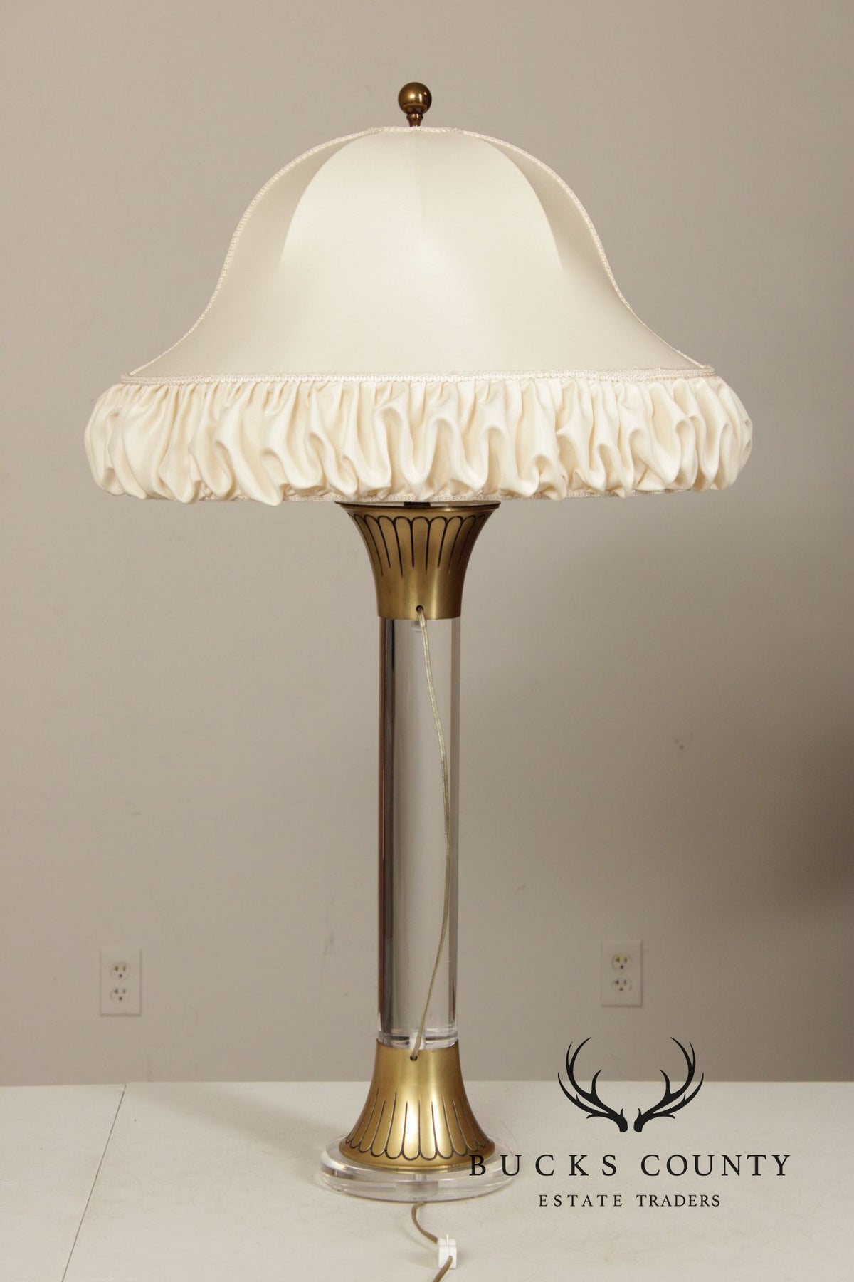 Leviton Art Deco Style Pair of Brass And Lucite Table Lamps