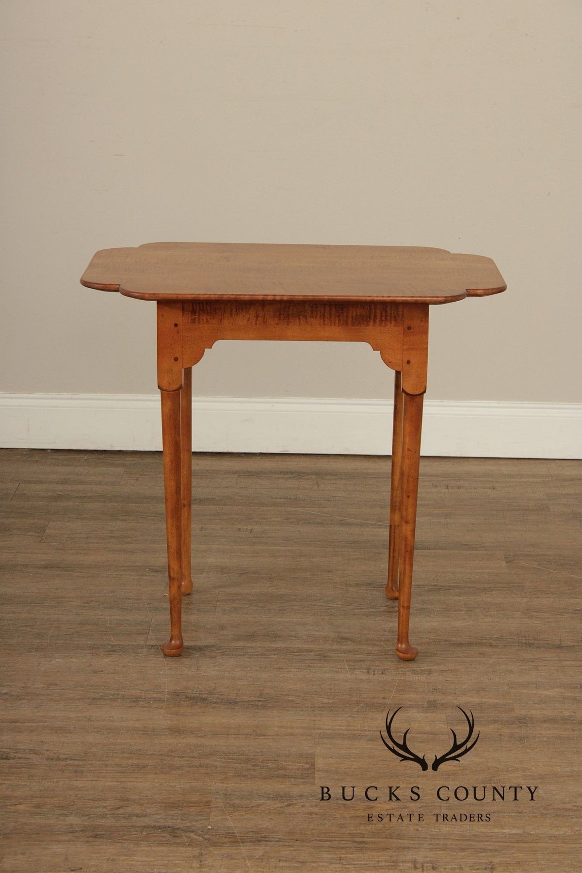 Custom Quality Queen Anne Style Tiger Maple Side Table