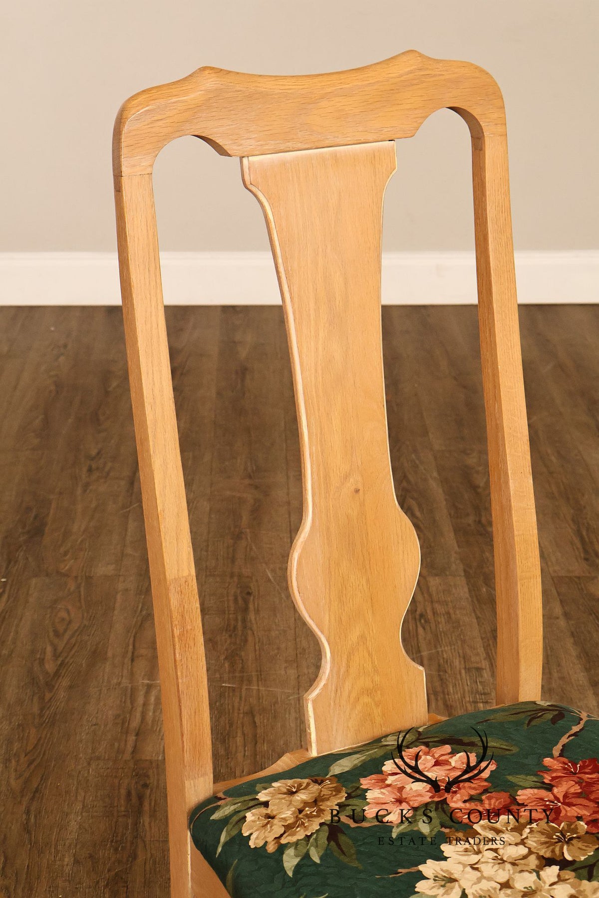 Vintage Hespeler Furniture Dining Table With Two Leaves And Six Dining Chairs