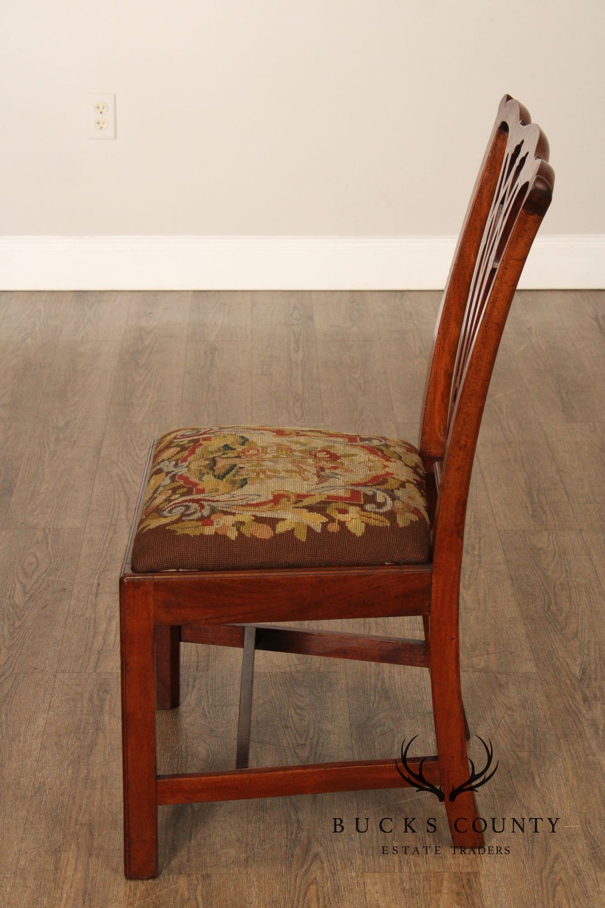 Antique Chippendale Style Mahogany Side Chair