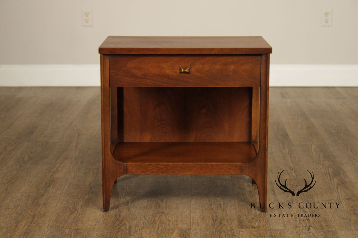 Broyhill  Brasilia Mid-Century Modern Walnut One-Drawer Nightstand