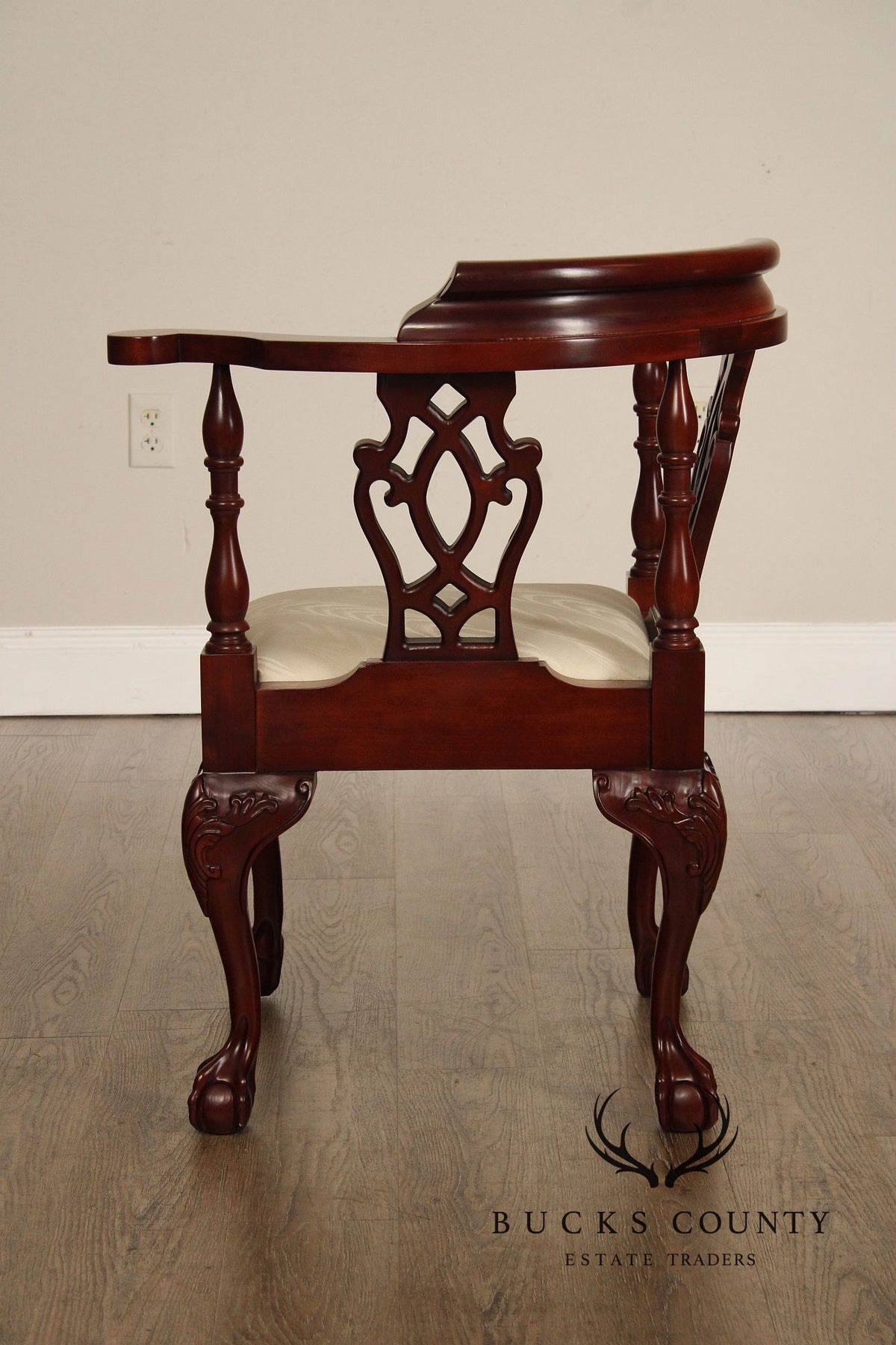 Statesville Mahogany Chippendale Style Corner Chair