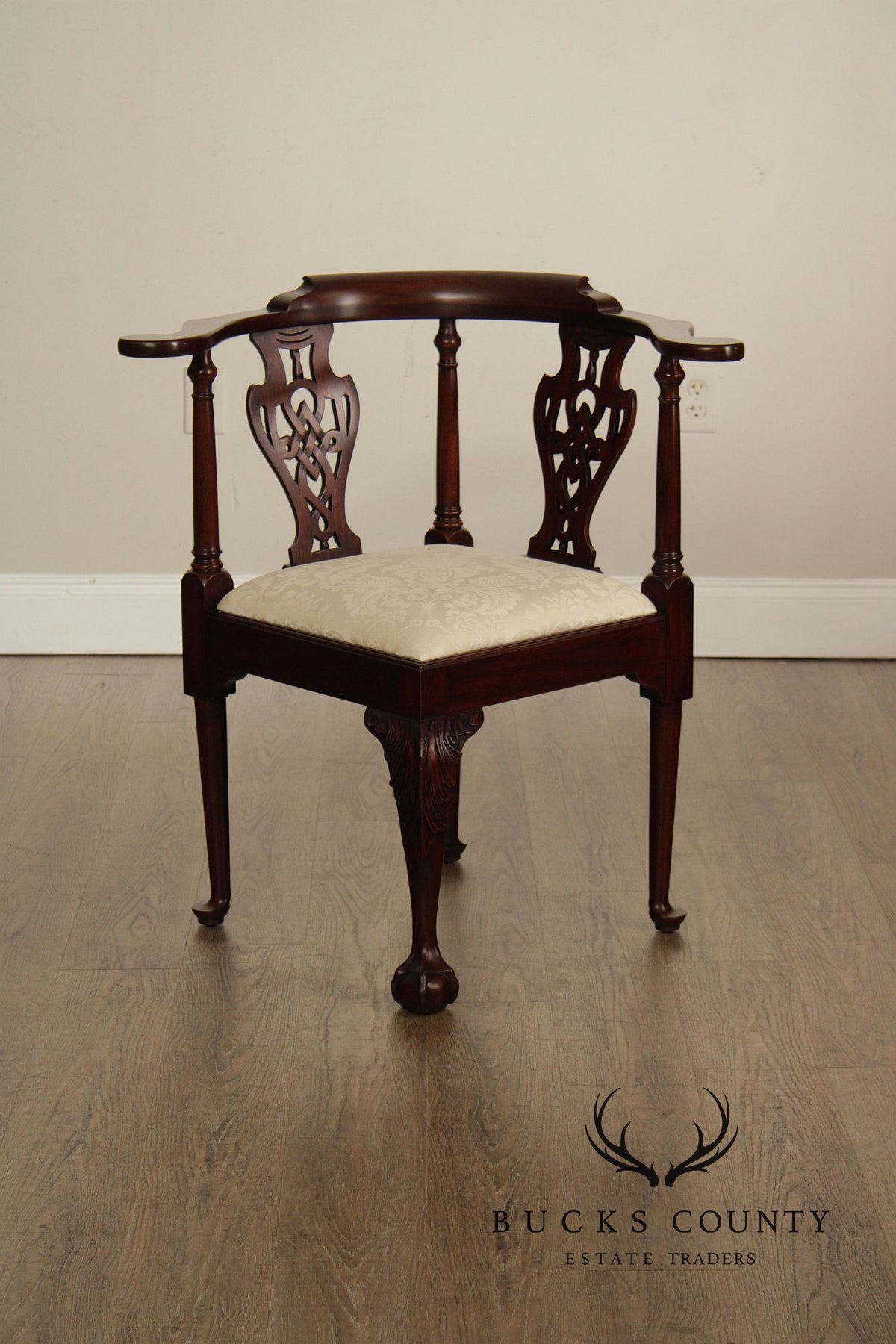 Henkel Harris Mahogany Chippendale Style Corner Chair