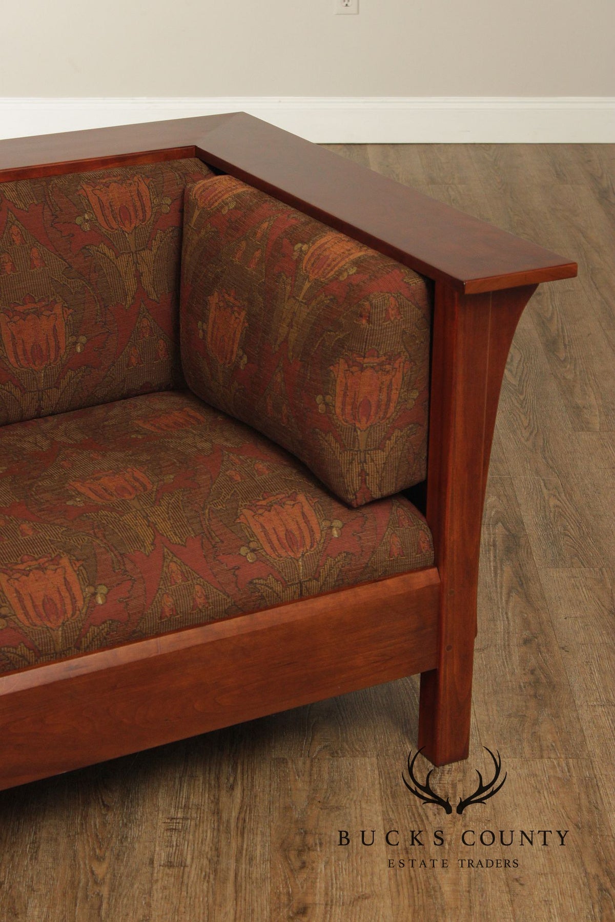 Stickley Mission Collection Cherry Prairie Settle