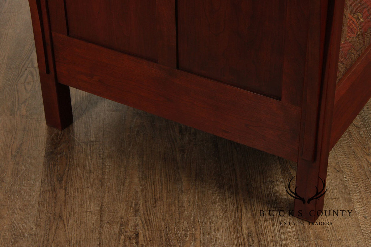 Stickley Mission Collection Cherry Prairie Settle