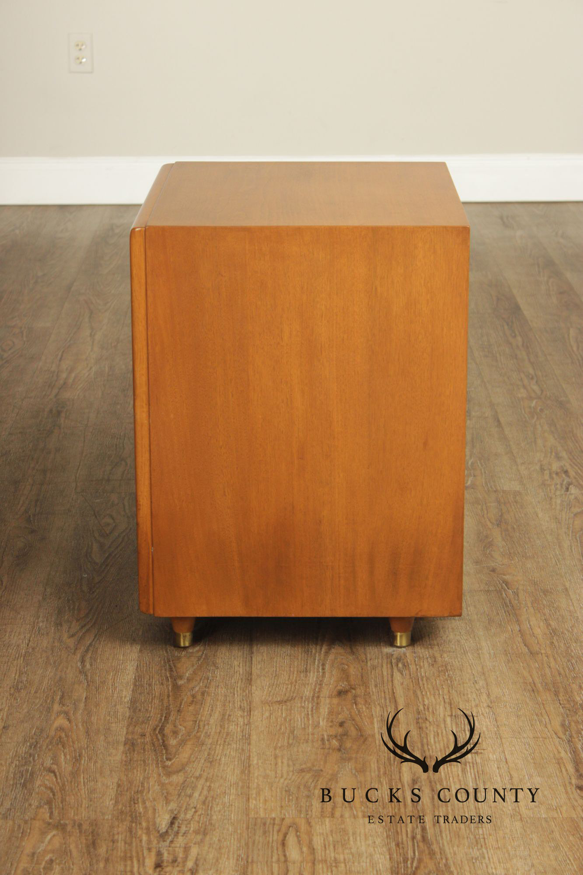 Johnson Furniture Co. Mid Century Modern Pair of Nightstands