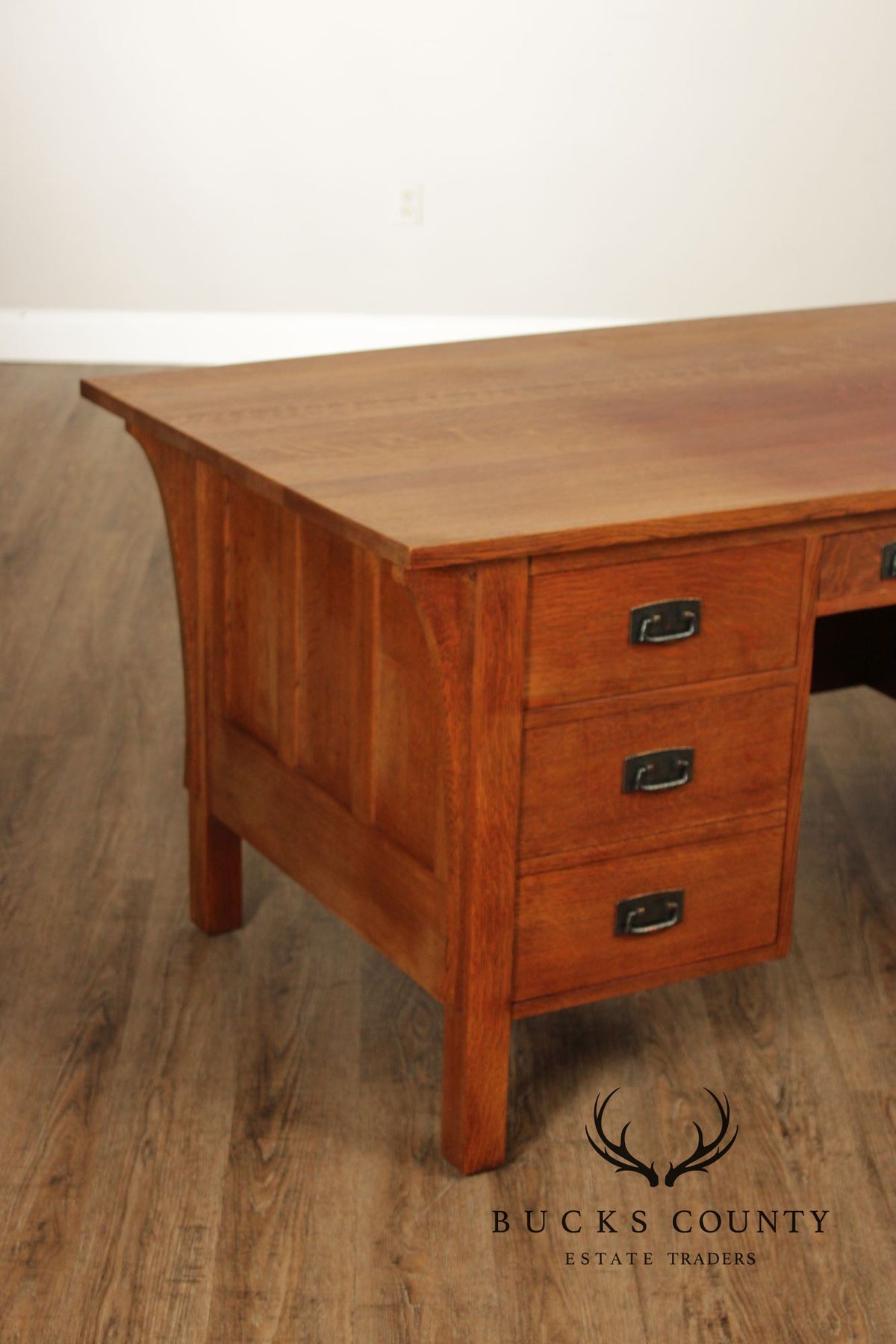 Stickley Mission Collection Oak Executive Desk