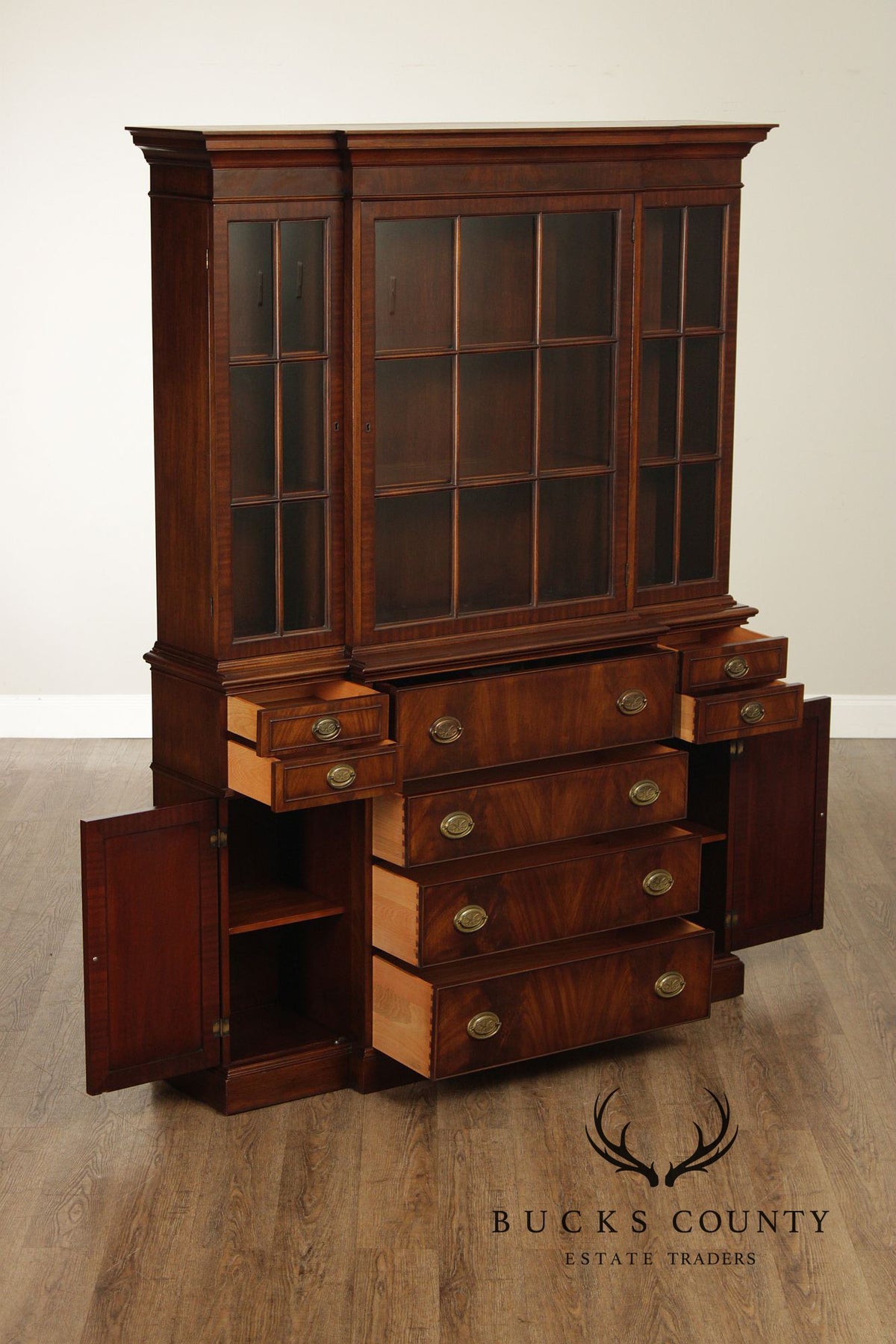 Colonial Treasure House Collection Georgian Style Mahogany Breakfront