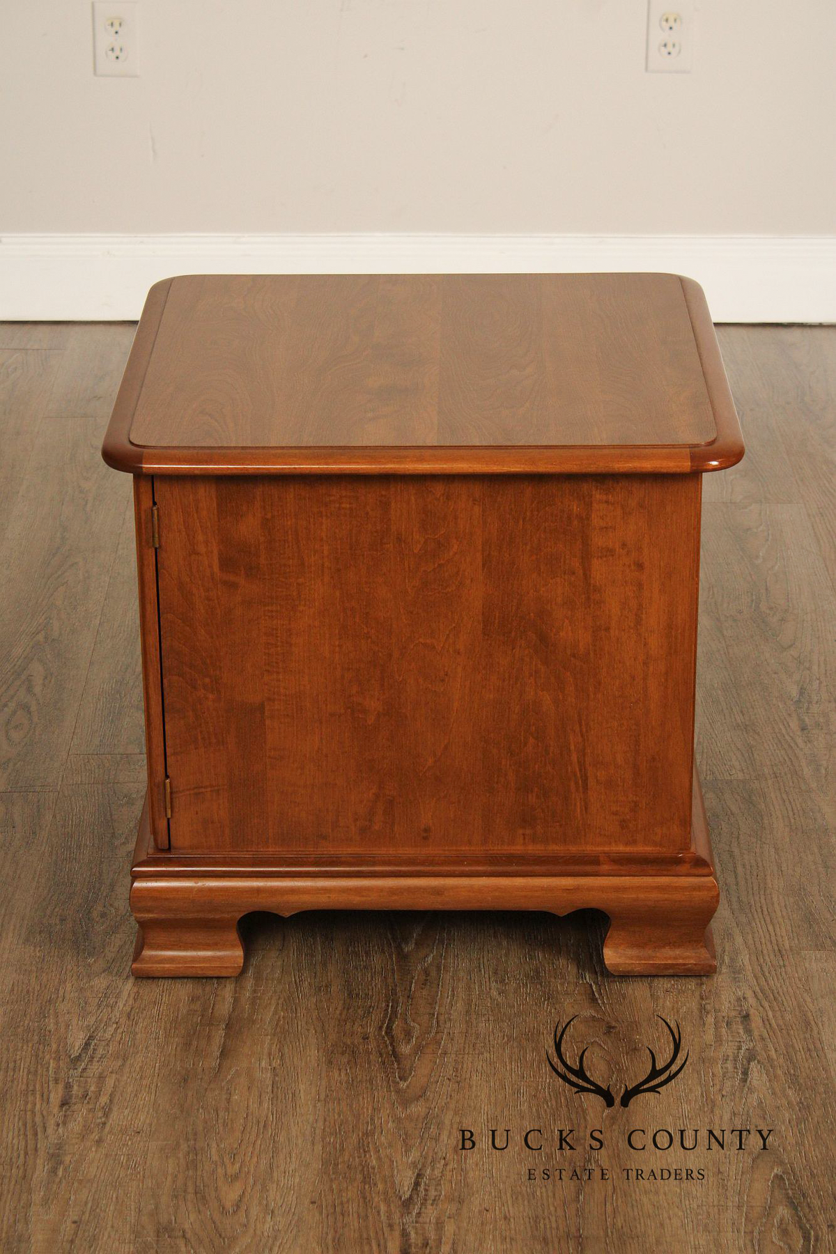 Ethan Allen Heirloom Nutmeg Maple Louvered Door Record Cabinet Side Table