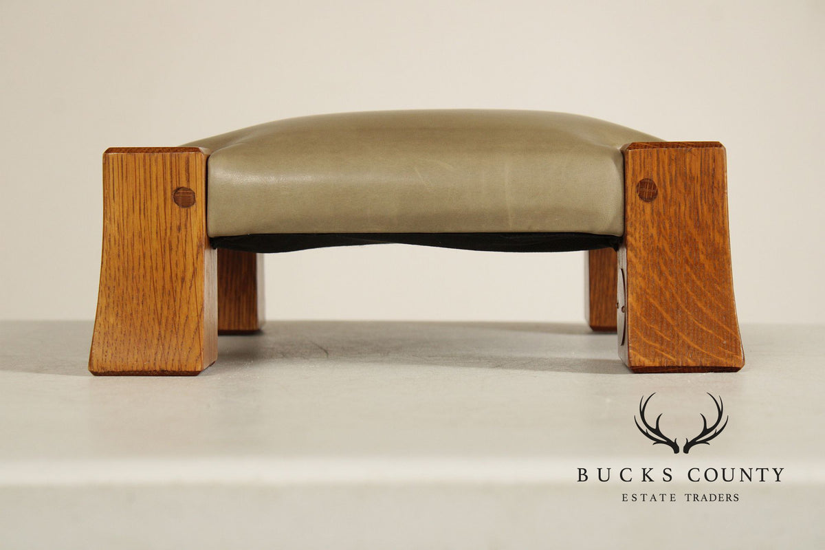 Stickley Mission Collection Oak and Leather Monk Footstool