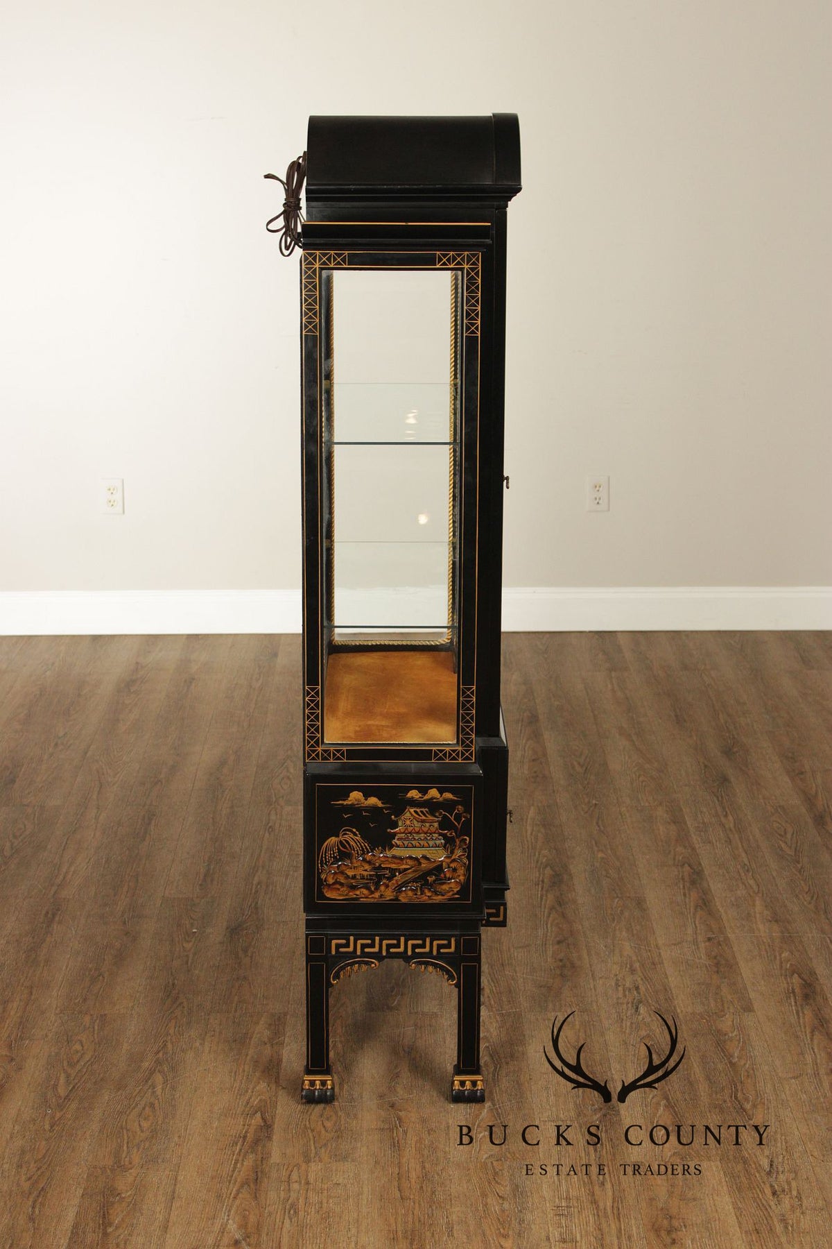 Chinoiserie Lacquered Display Cabinet