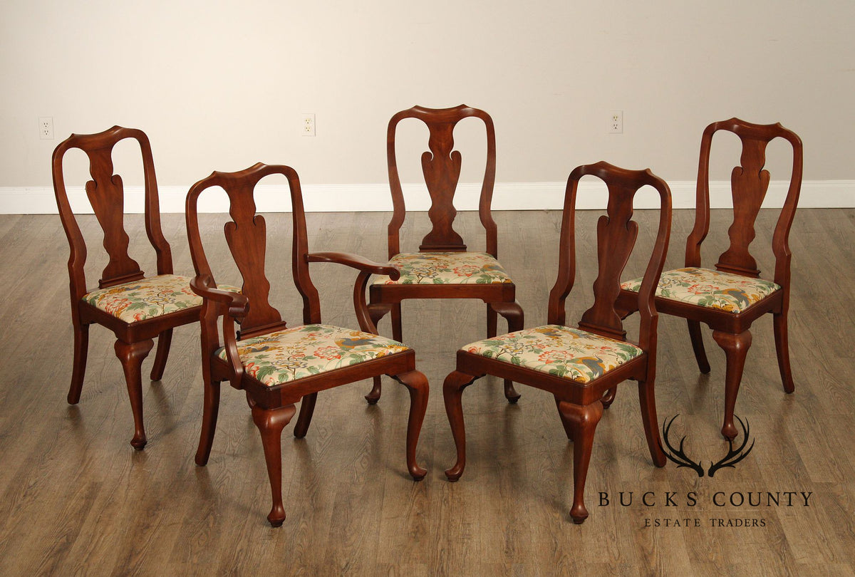 Henkel Harris Queen Anne Style Vintage Set of Five Cherry Dining Chairs
