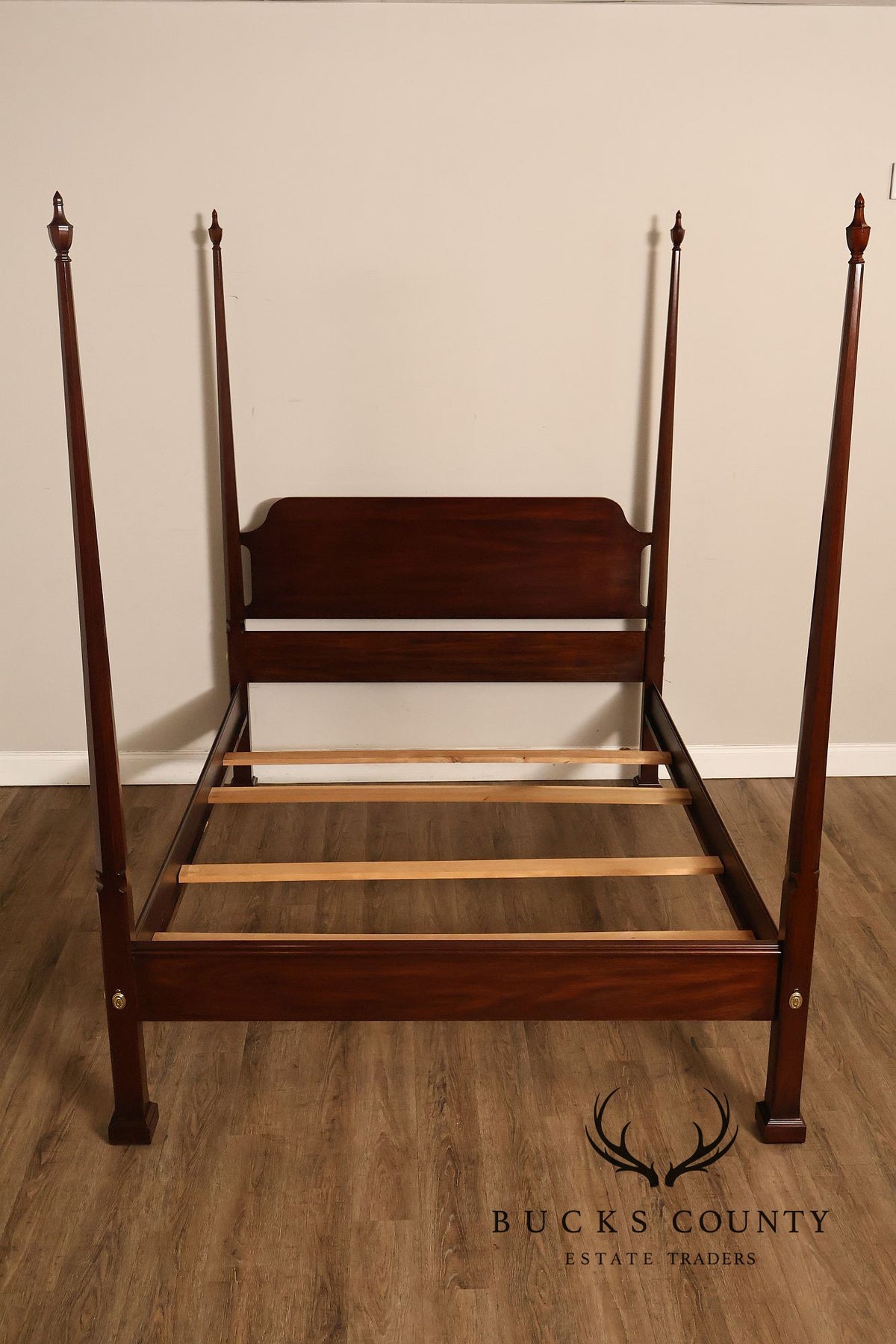 Henkel Harris Georgian Mahogany Queen Size Four Poster Bed
