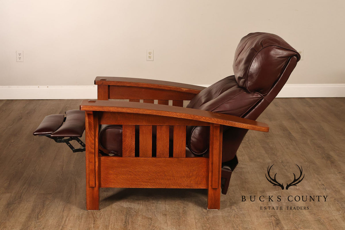 Stickley Mission Collection Pair Of Oak Bow Arm Morris Chair Recliners