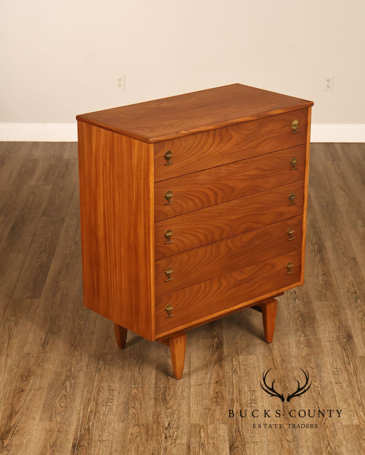 Stanley Furniture Mid Century Modern Chest of Drawers