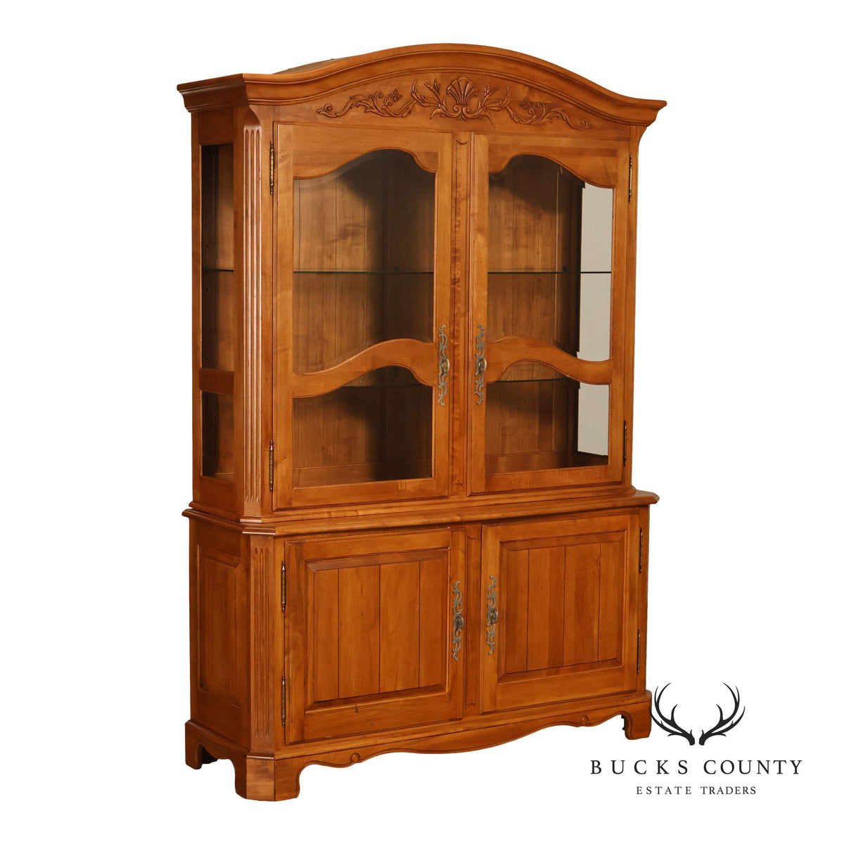 Ethan Allen 'Legacy' French Country Style China Cabinet