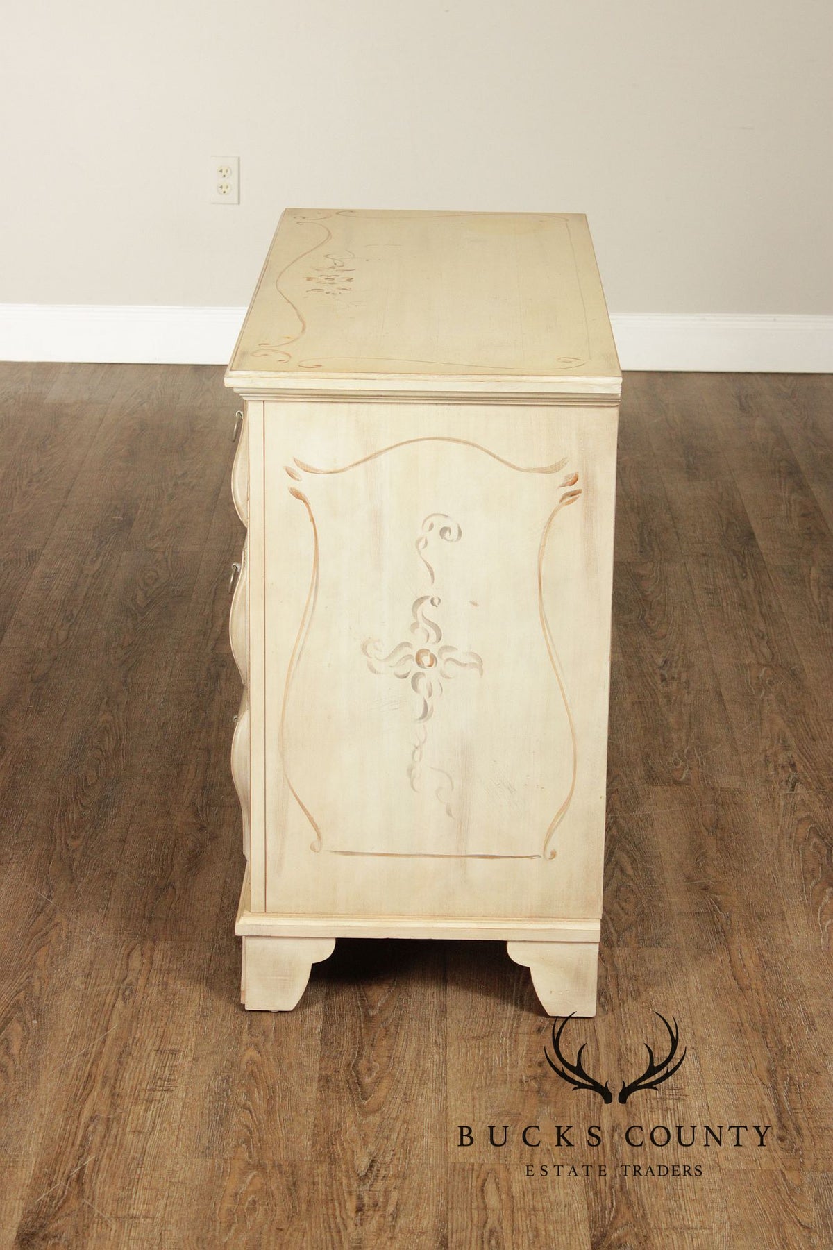 Ethan Allen 'Legacy' Paint Decorated Chest of Drawers