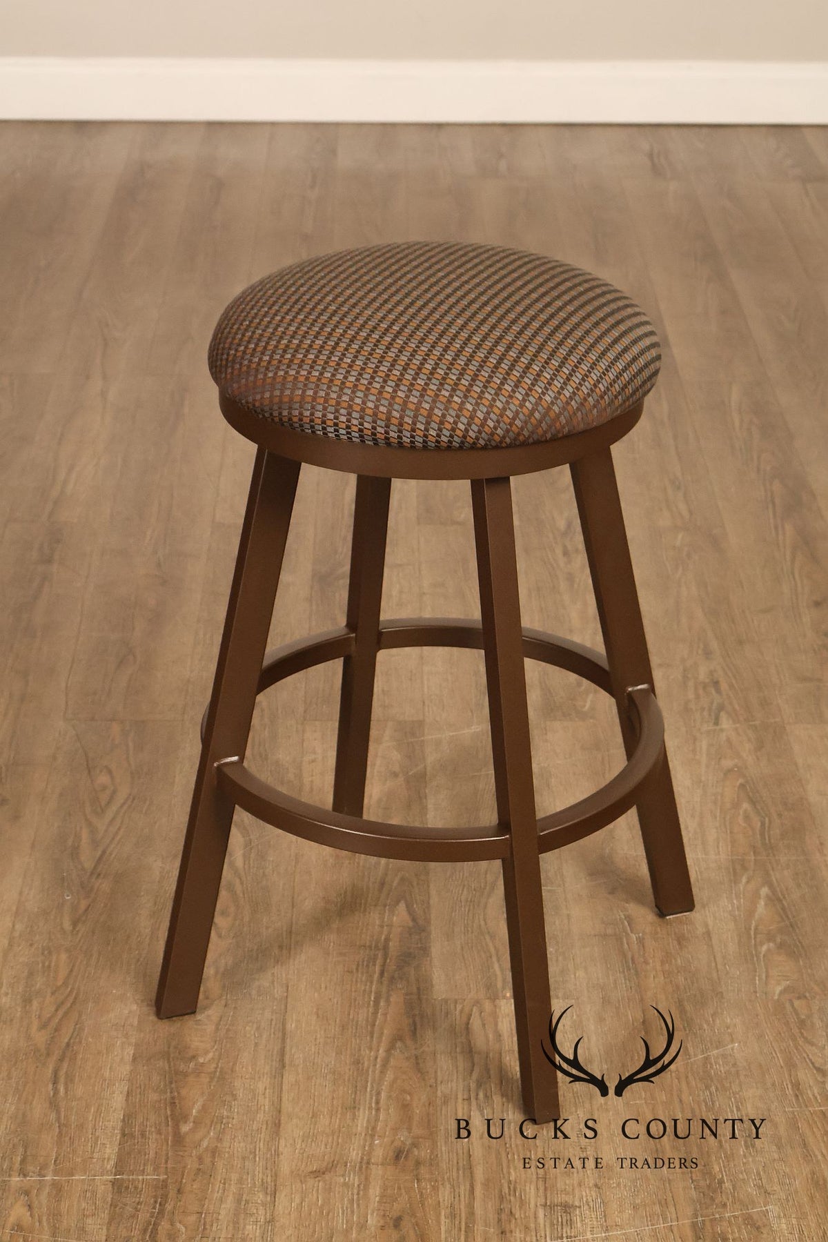 Tempo Industries Set of Four Swivel Backless Bar Stools