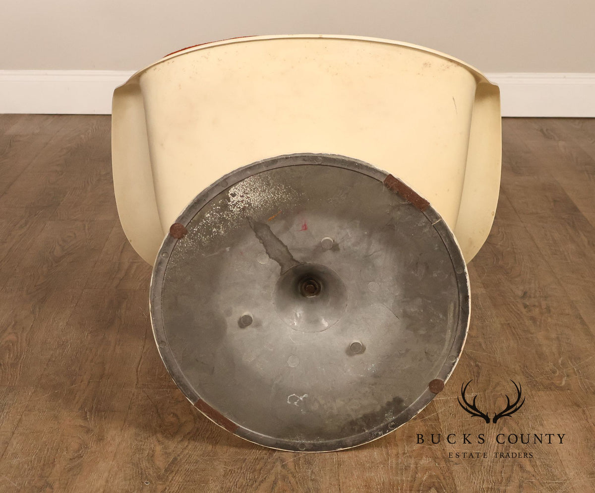 Eero Saarinen Mid Century Modern Tulip Armchair