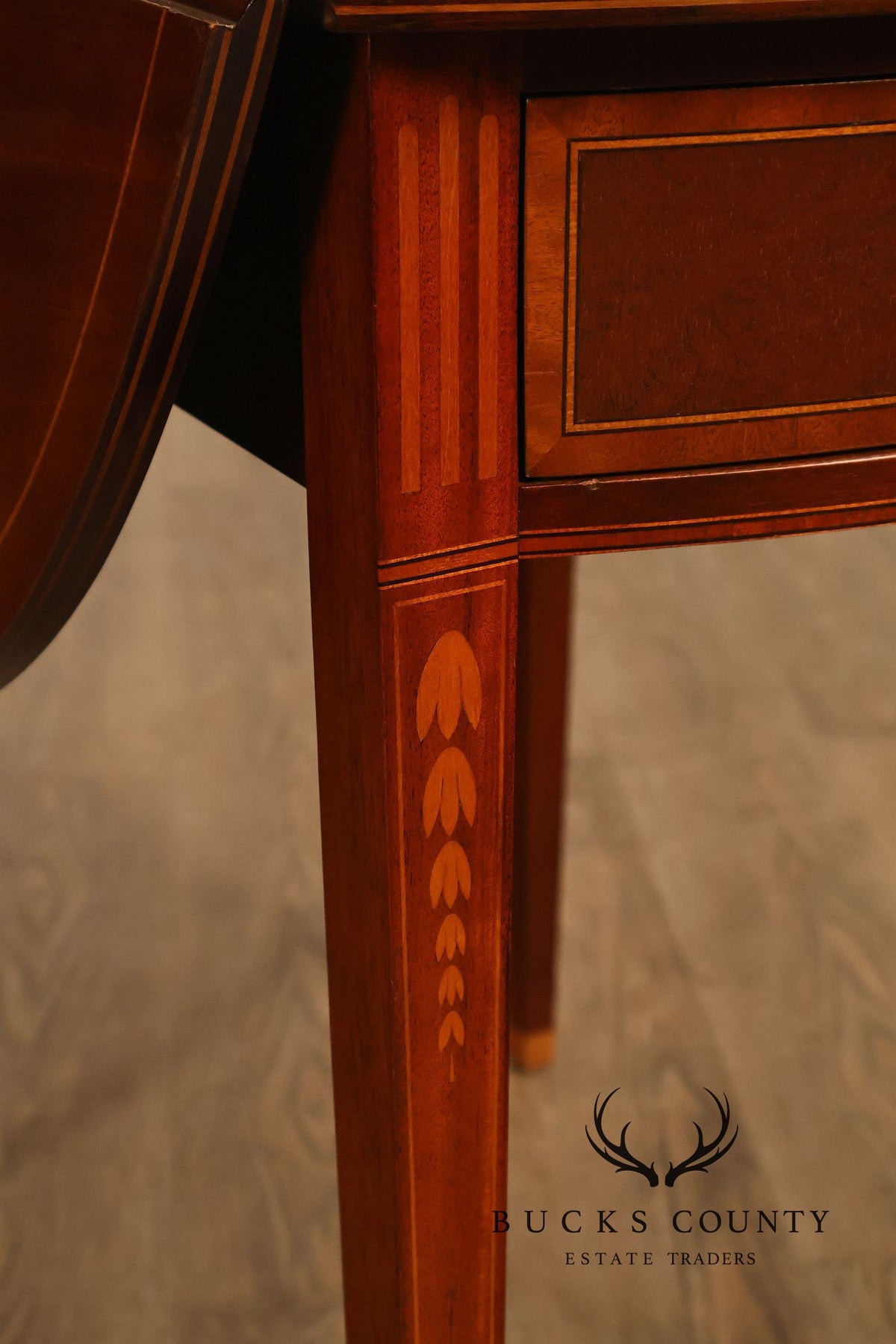 Baker Hepplewhite Style Mahogany Drop-Leaf Side Table