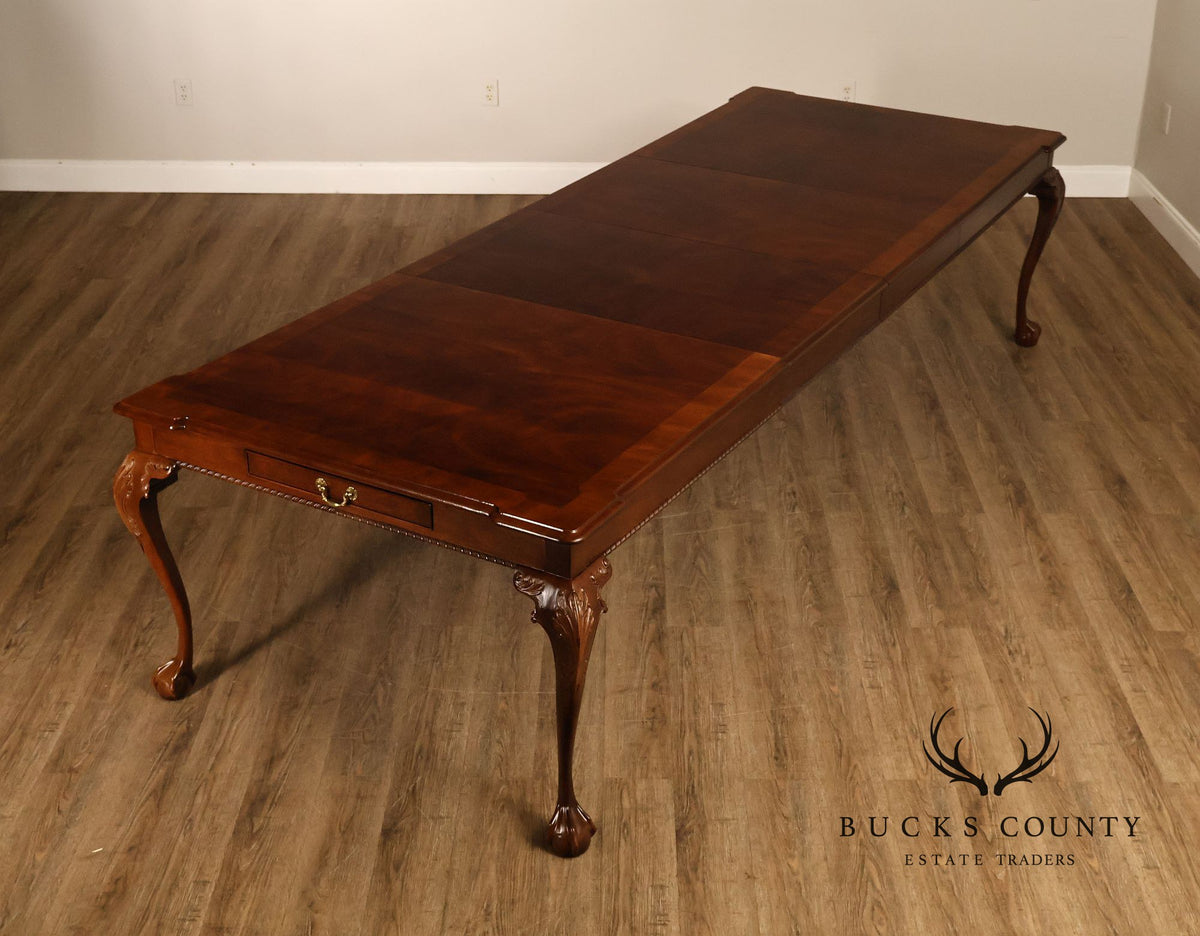 Henredon 'Rittenhouse Square' Mahogany Expandable Dining Table