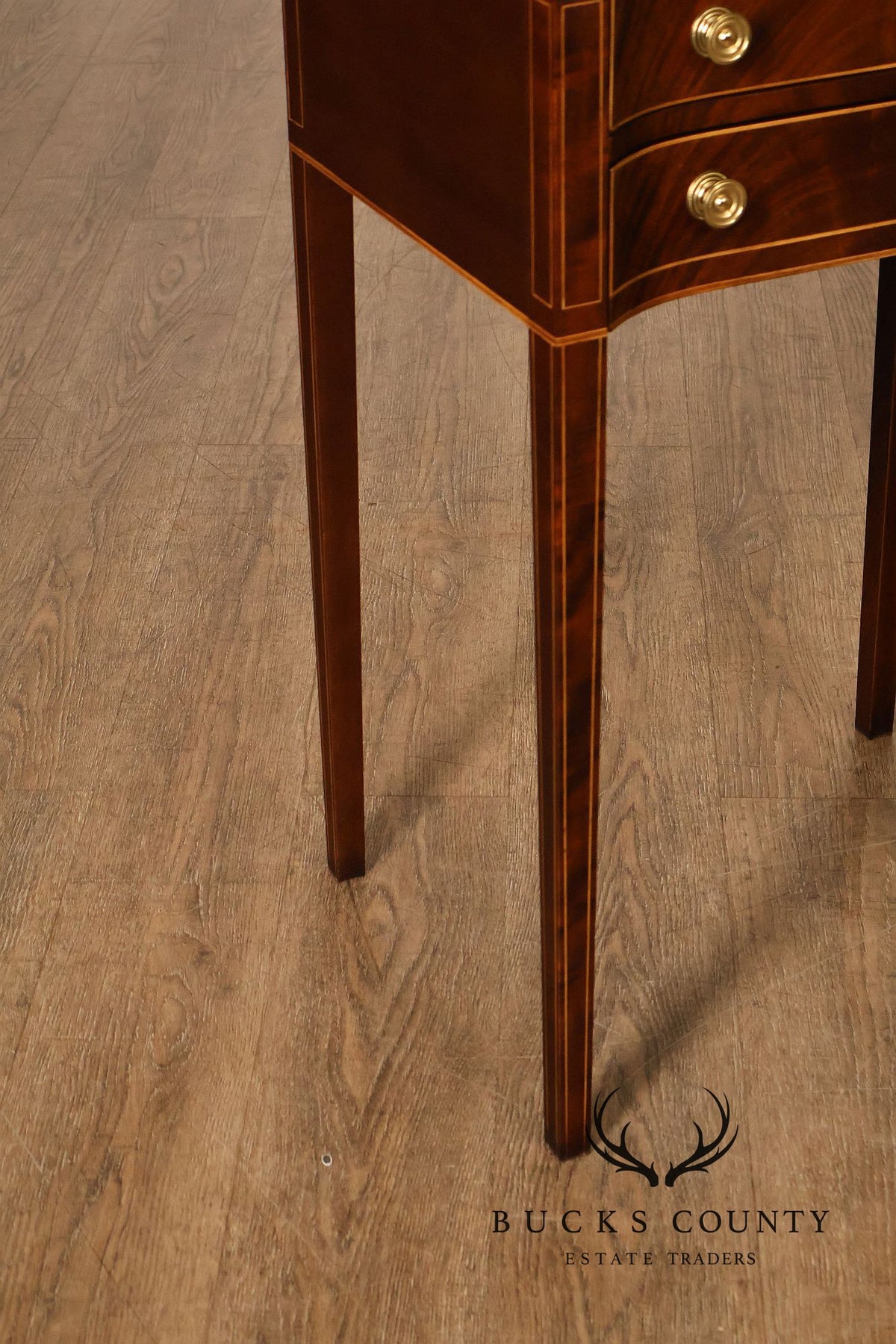 Stickley Colonial Williamsburg Mahogany Inlaid Federal Style End Table