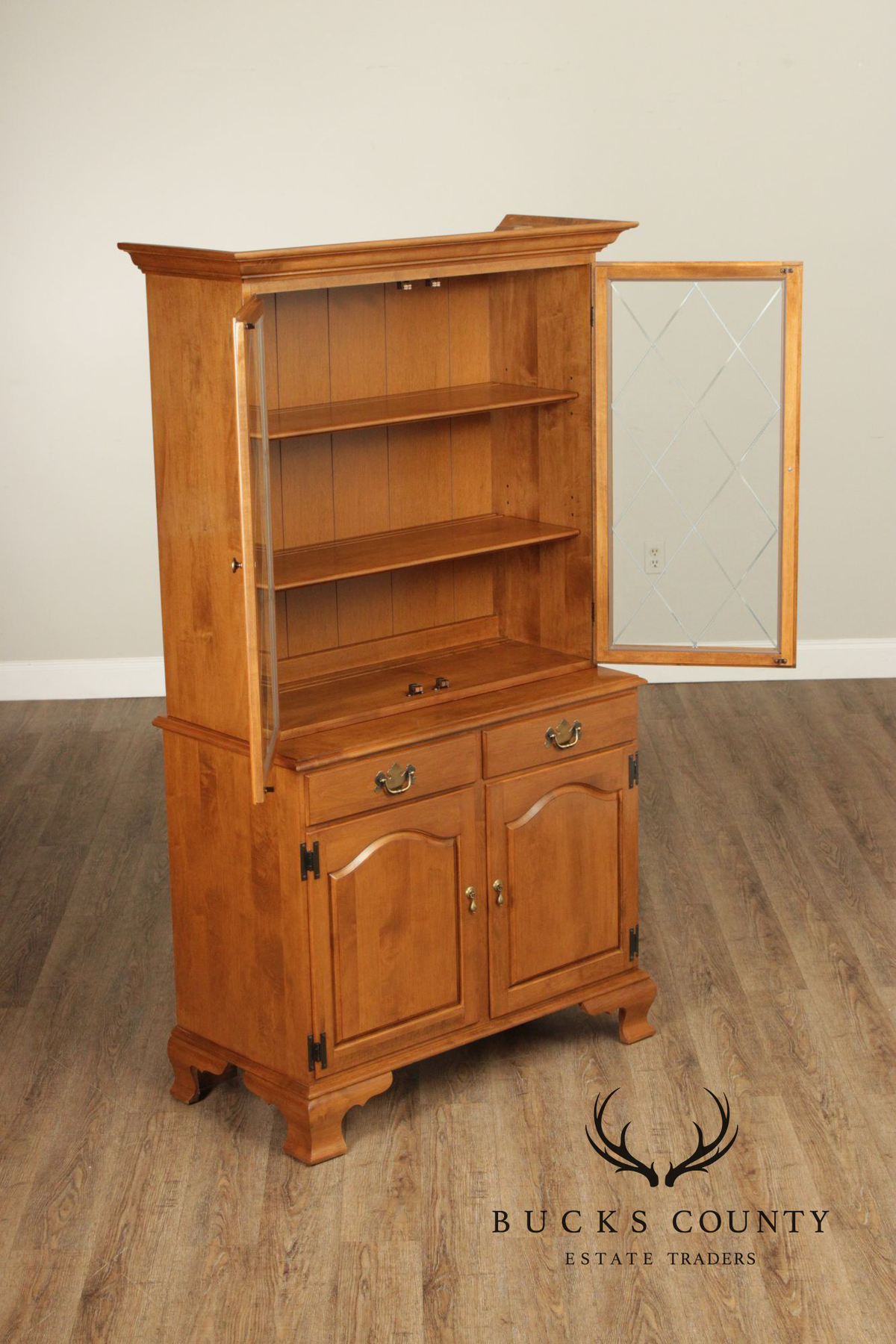 Ethan Allen Heirloom Maple China Cabinet