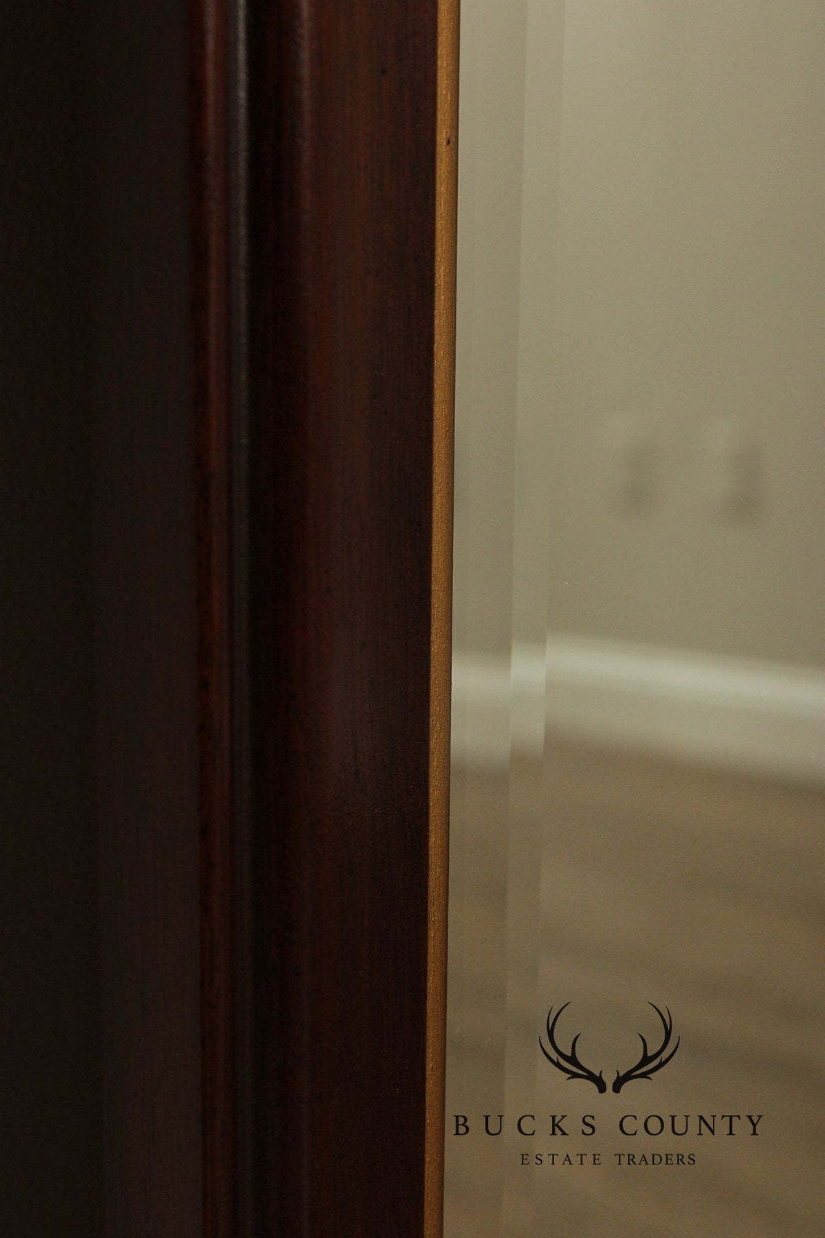 Drexel '18th Century Classics' Mahogany Wall Mirror
