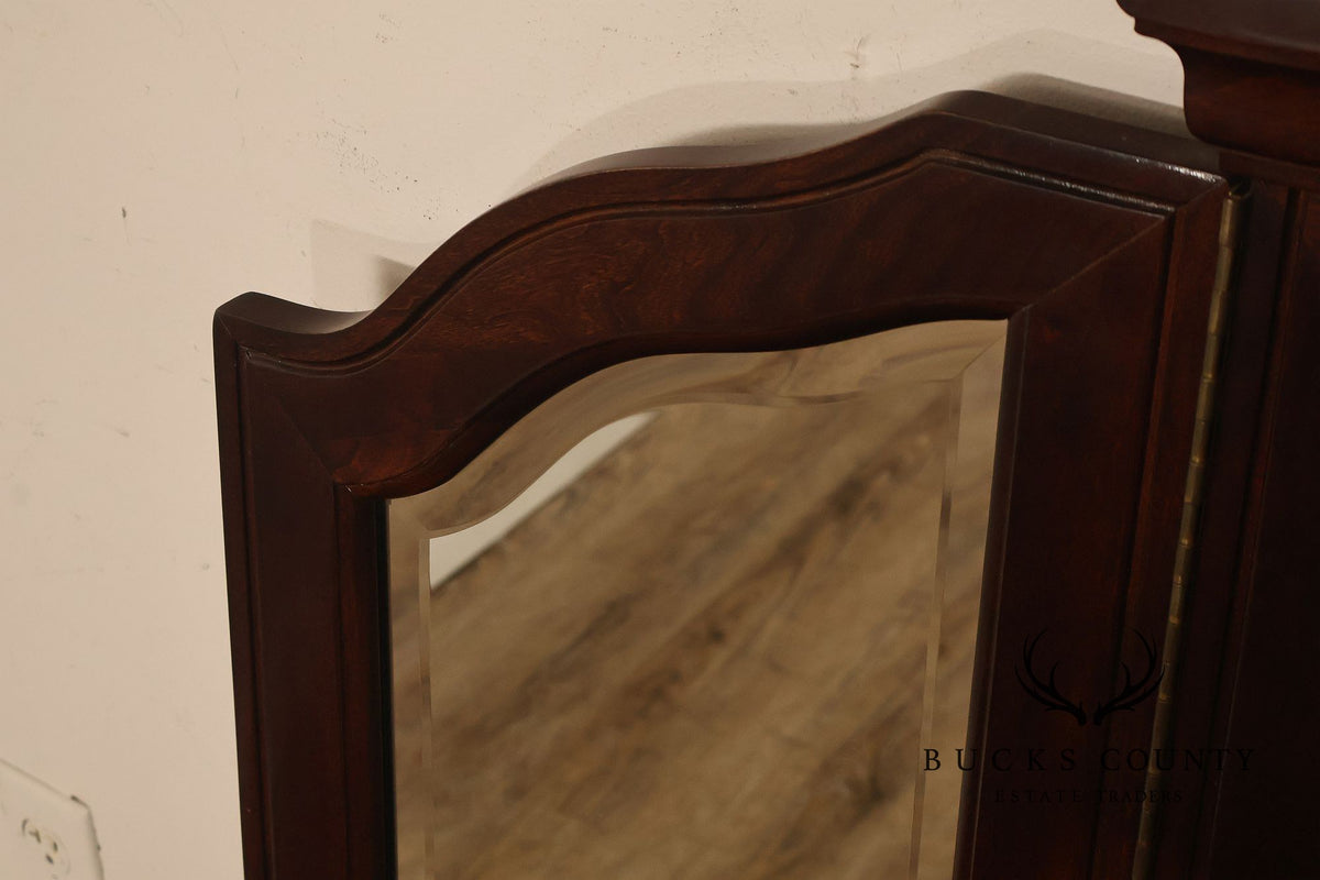 Thomasville 'Collectors Cherry' Tri-Fold Dresser Mirror