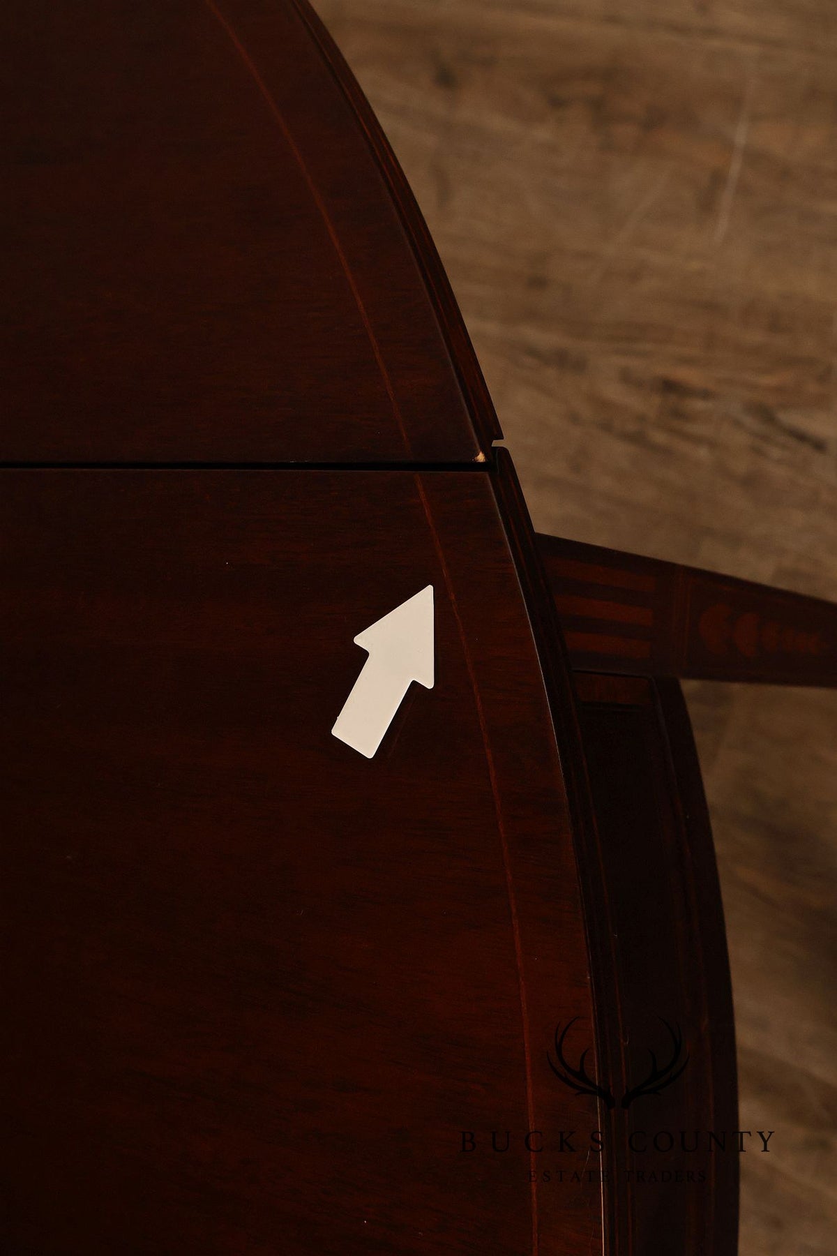 Baker Federal Style Mahogany Pembroke Drop-Leaf Side Table