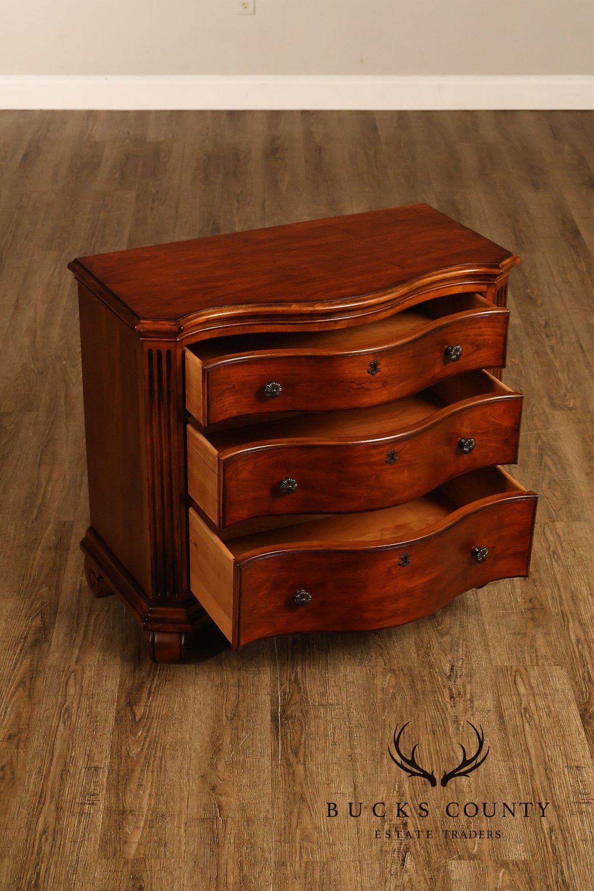 Ethan Allen 'Tuscany' Pair of Three-Drawer Nightstands