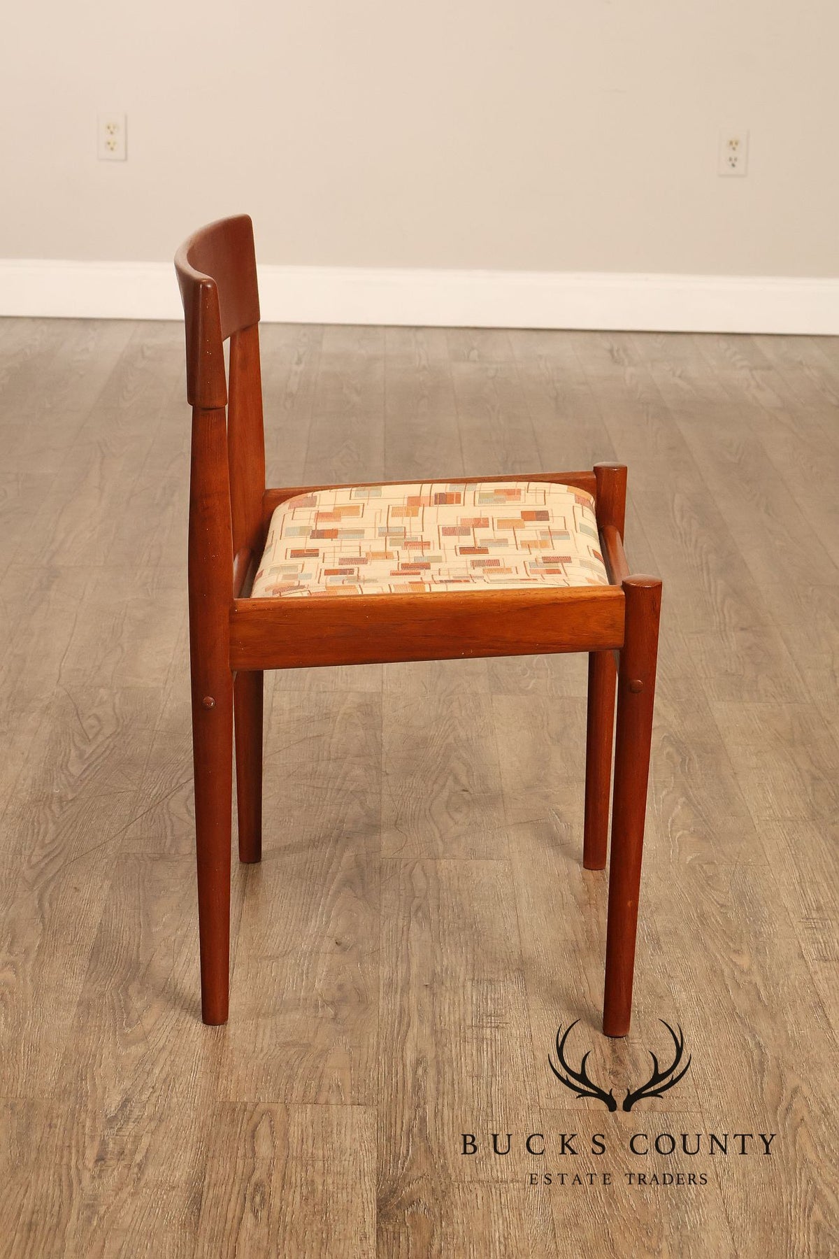 Danish Modern Set Of Eight Compatible Teak Dining Chairs