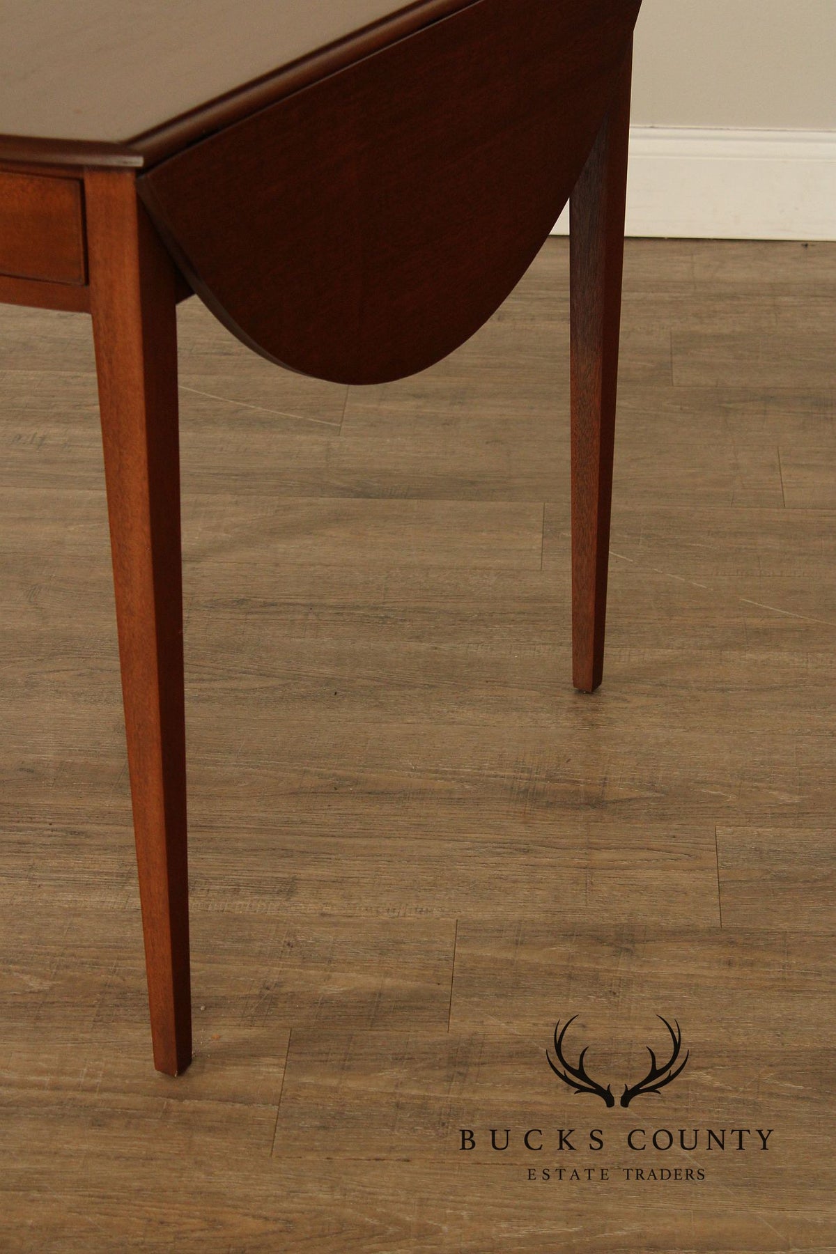 Kittinger 'Gainesborough' Mahogany Pembroke Table