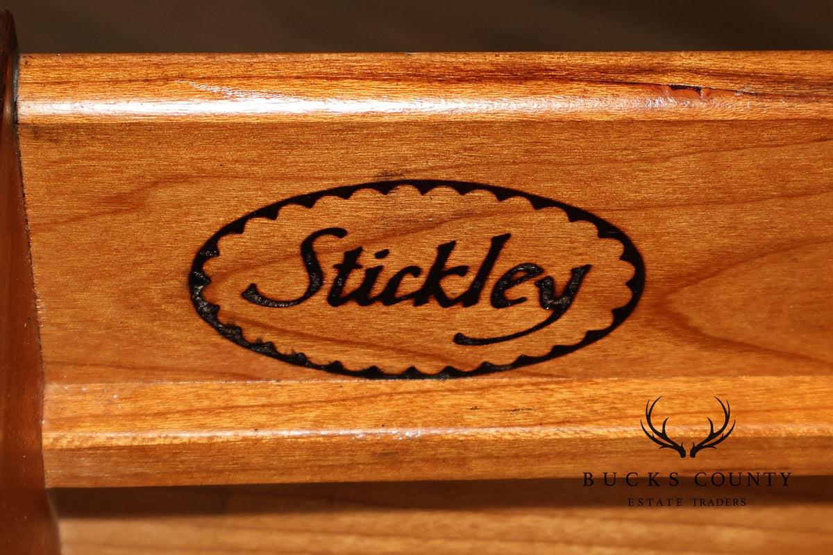 Stickley Queen Anne Style Mahogany Vanity Dressing Table