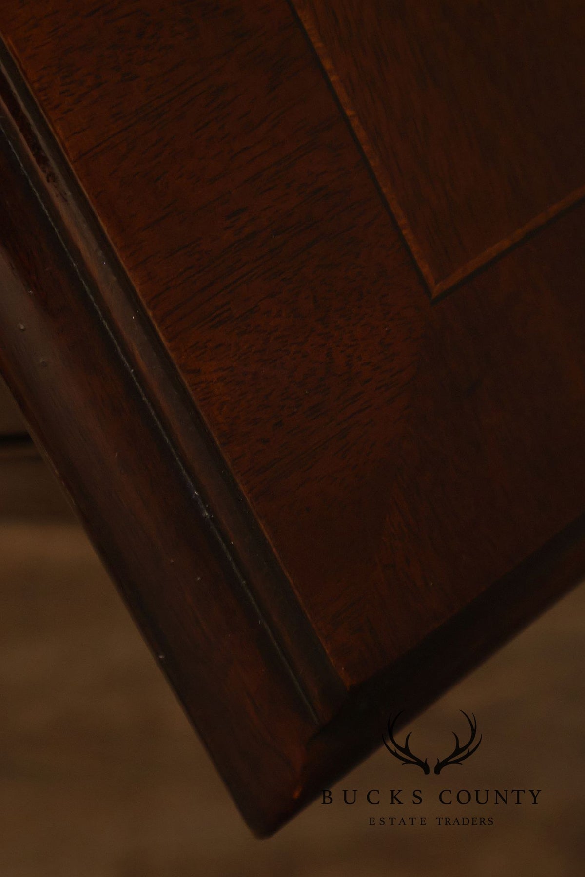 Drexel Heritage Georgian Style Mahogany Twelve-Drawer Dresser
