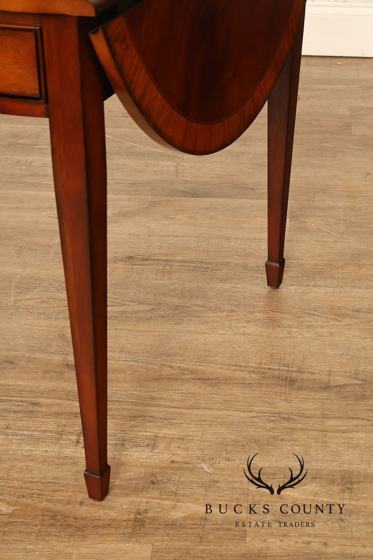 Ethan Allen Federal Style Mahogany Pembroke Table