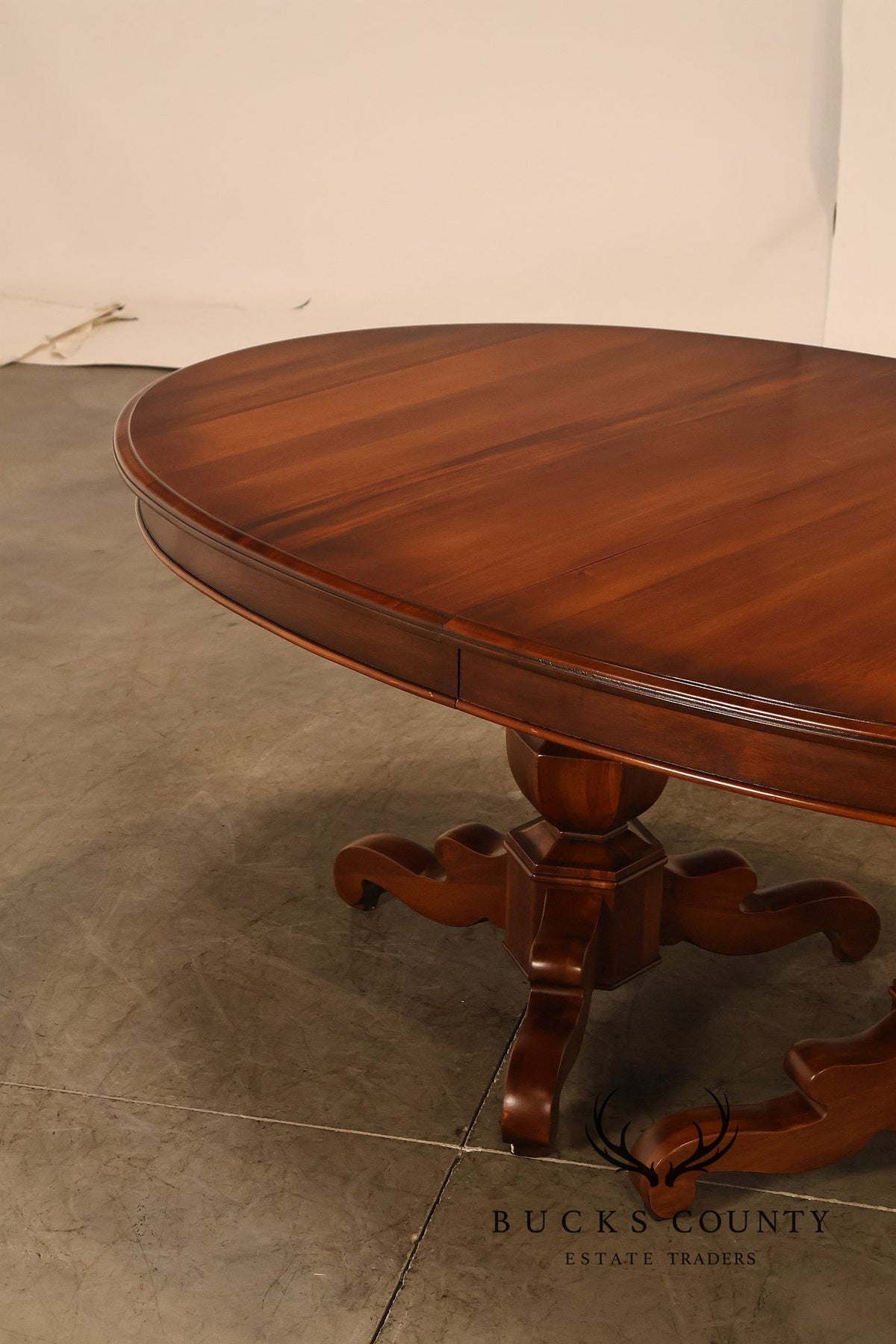 Henredon Oval Double Pedestal Extension Dining Table With Three Leaves