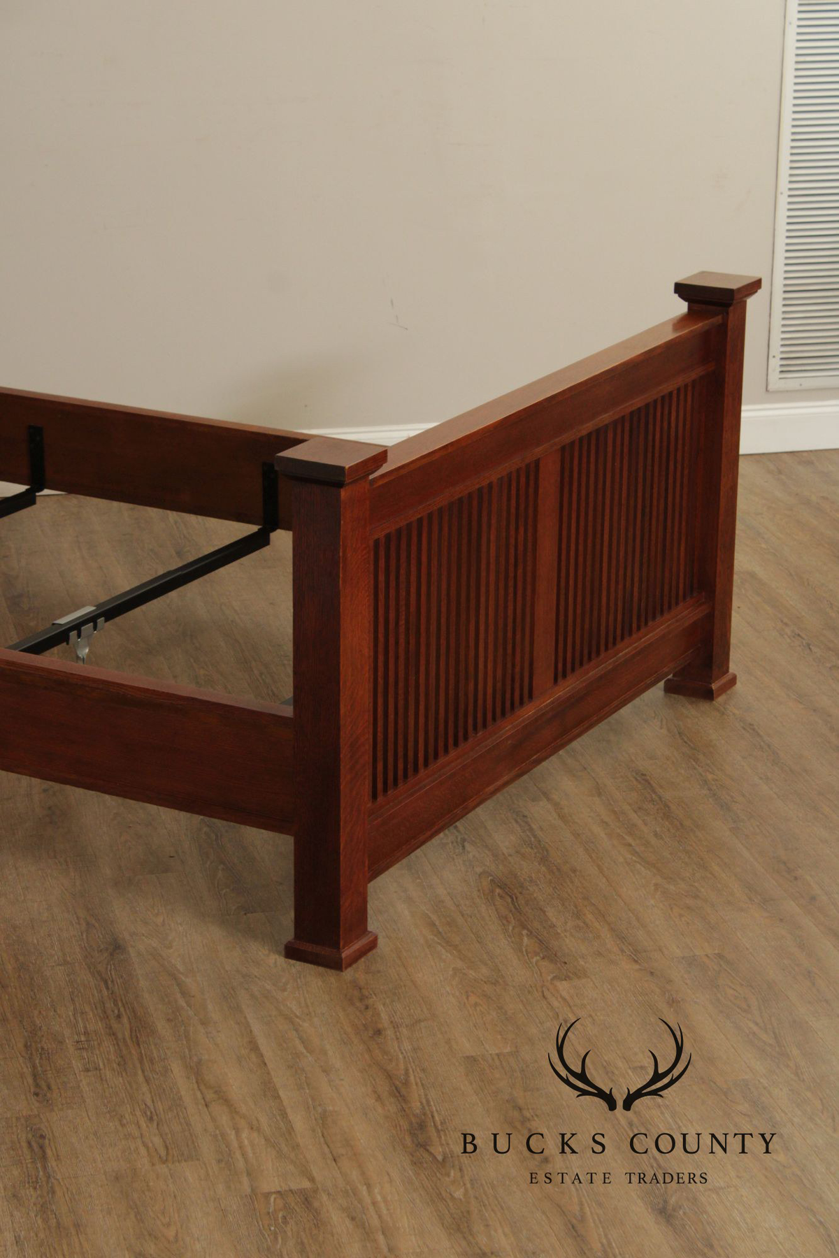 Stickley Mission Collection Queen Size Oak Prairie Spindle Bed
